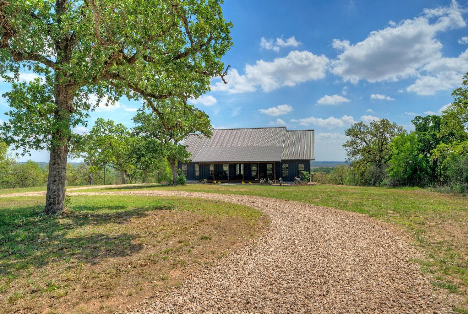 198  Rolling Oak Dr