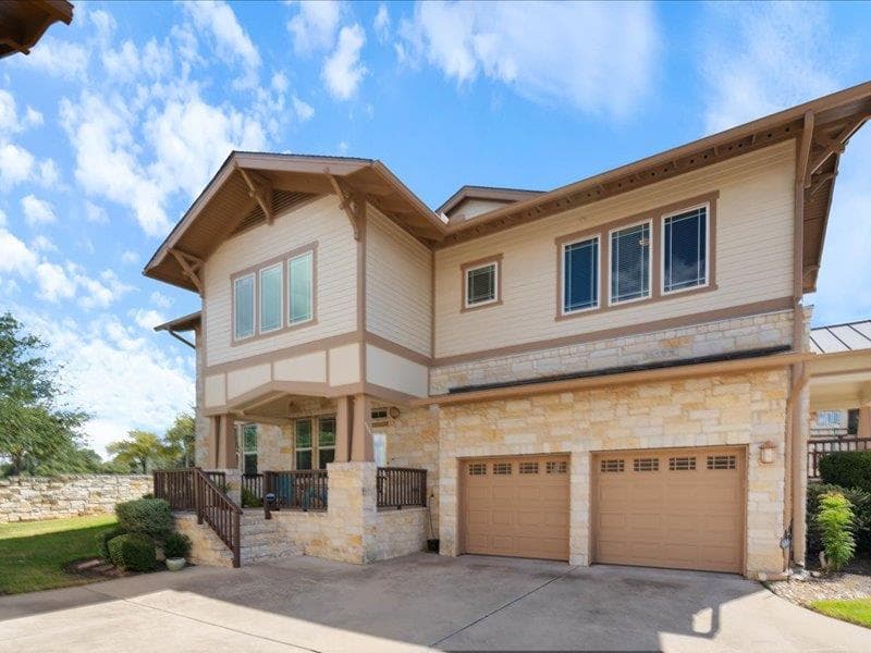 2930  Grand Oaks Loop  #604