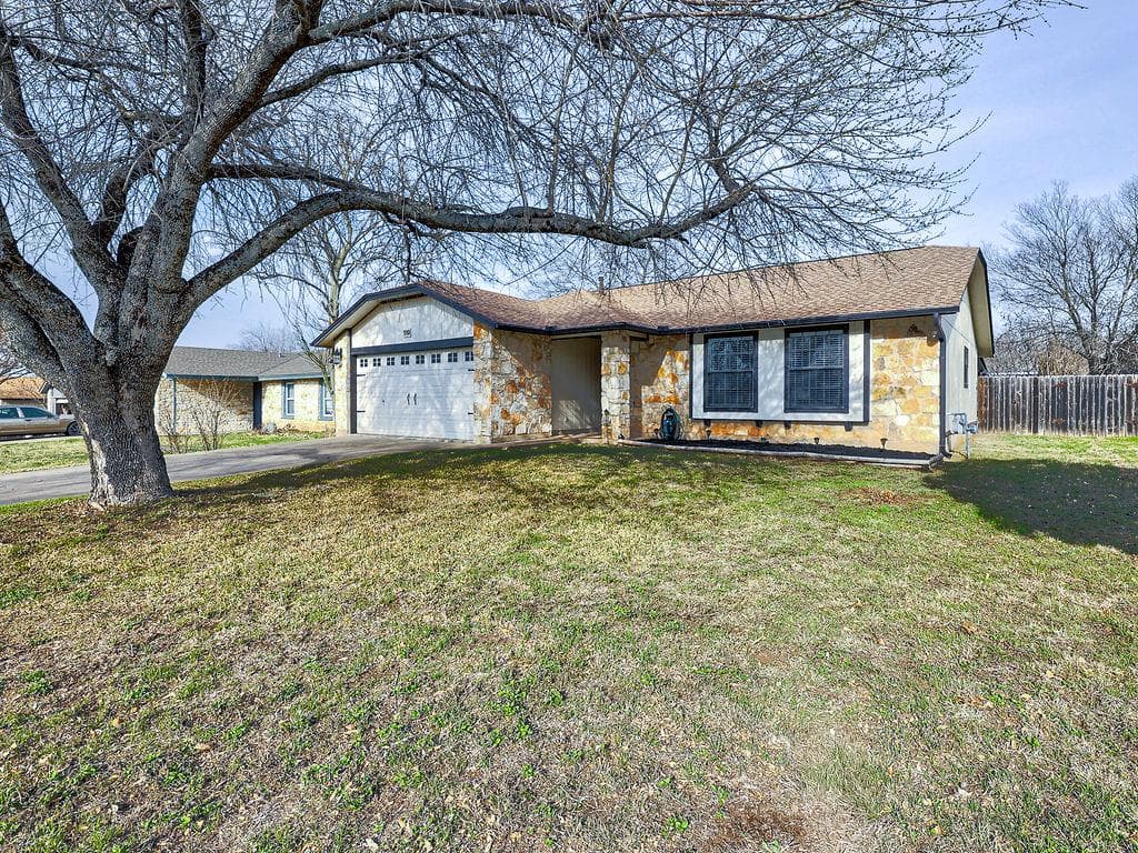 3512  Cornerstone St