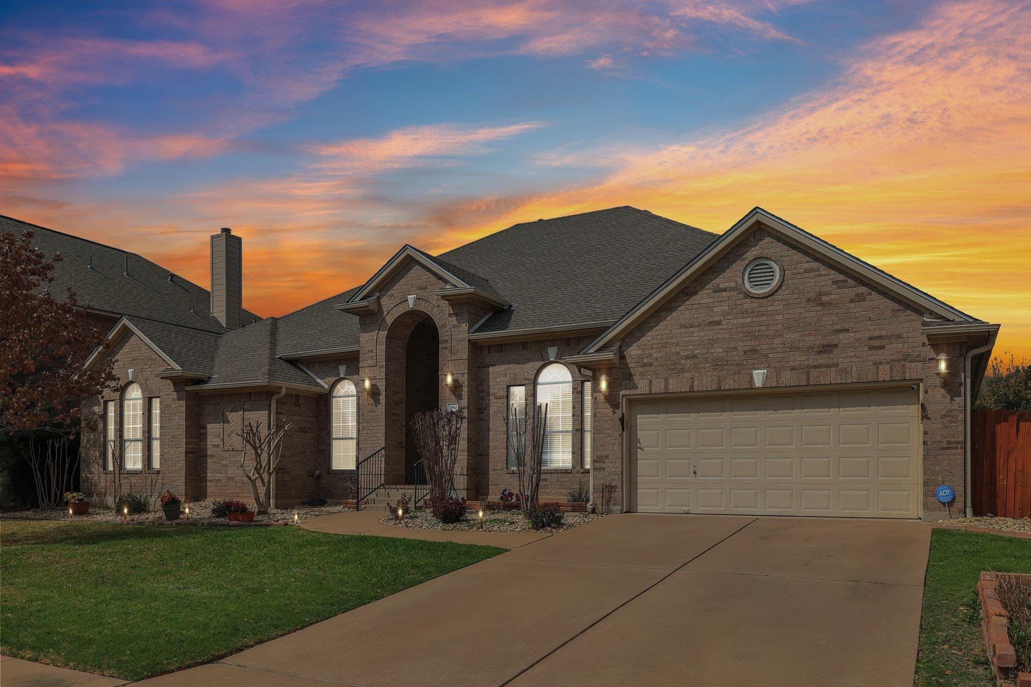 2950 James Parker Ln