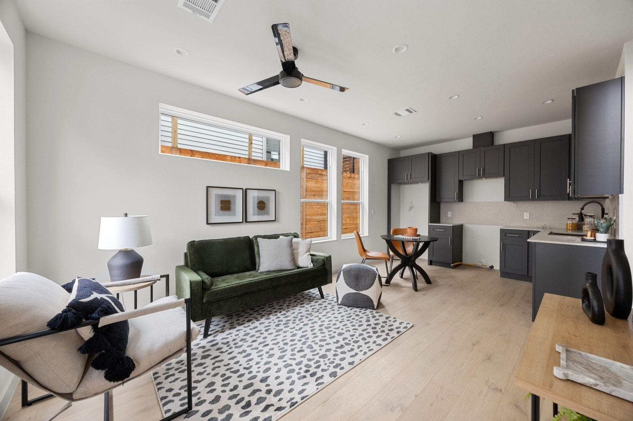 1709  Maple Ave  #2B