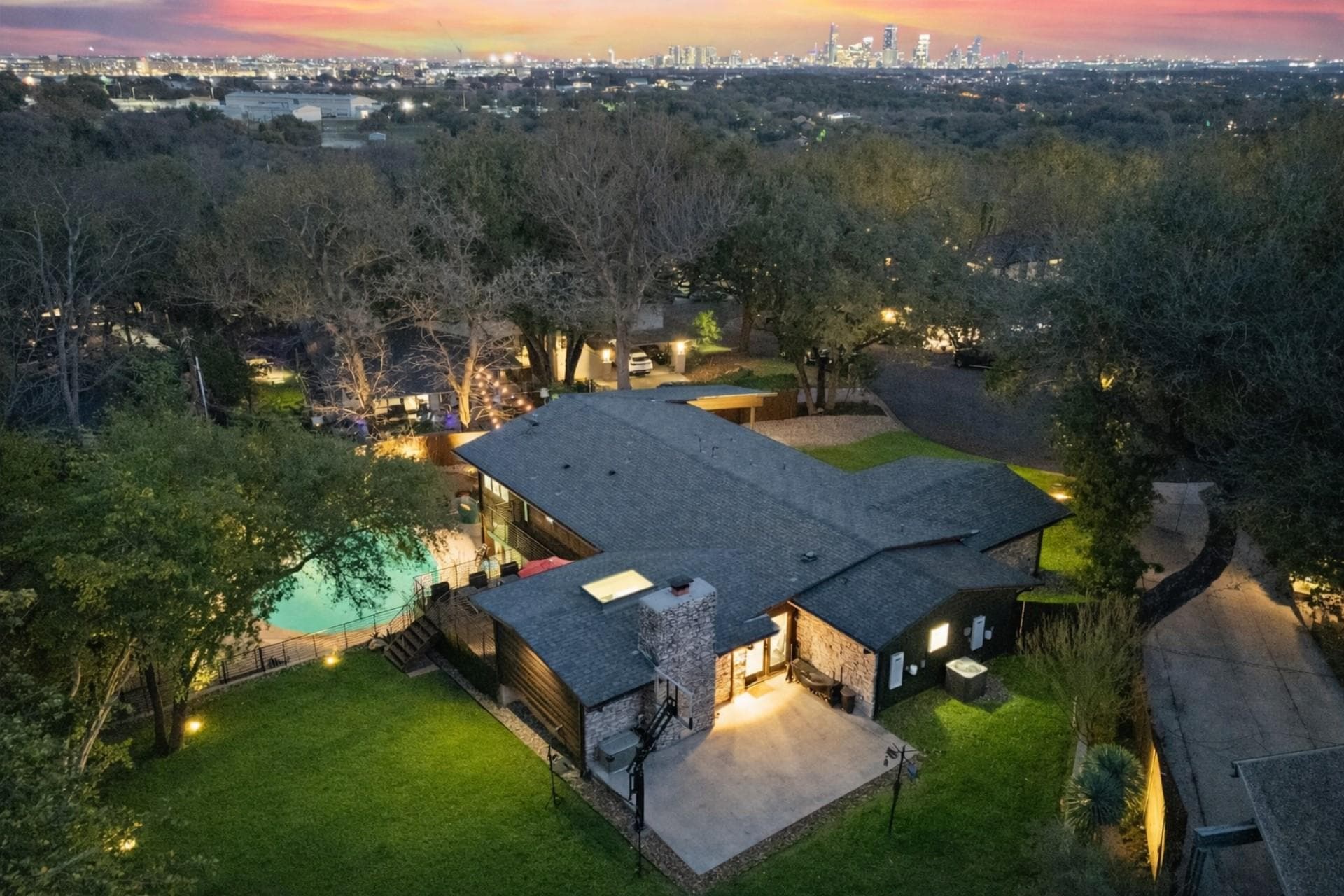 3302  Cherry Tree Cir