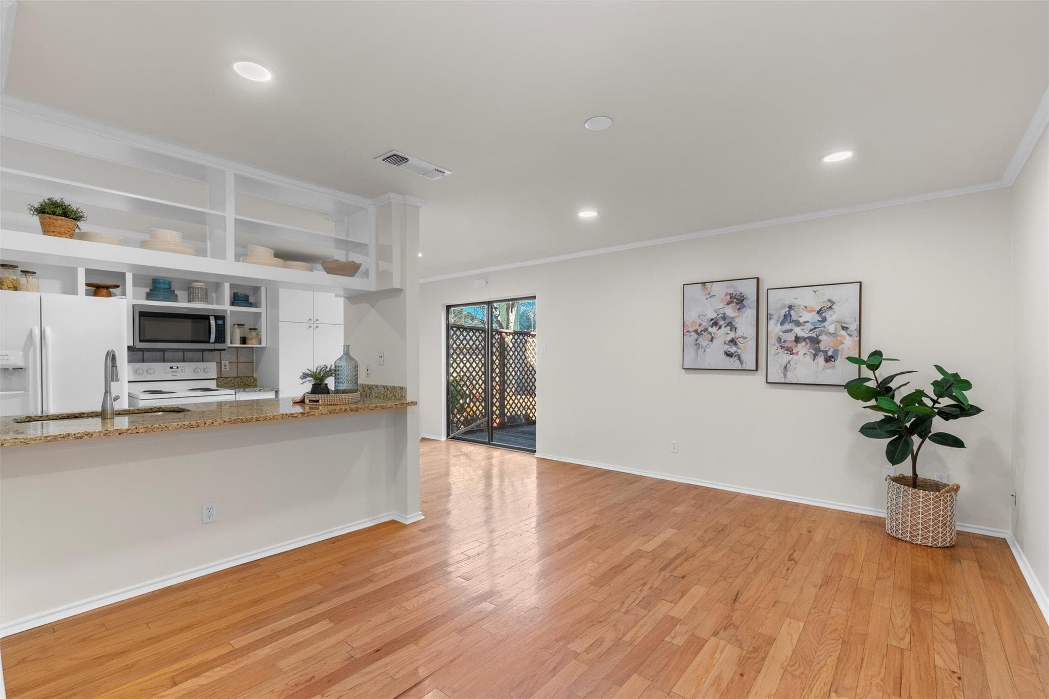 900  Taulbee Ln  #109