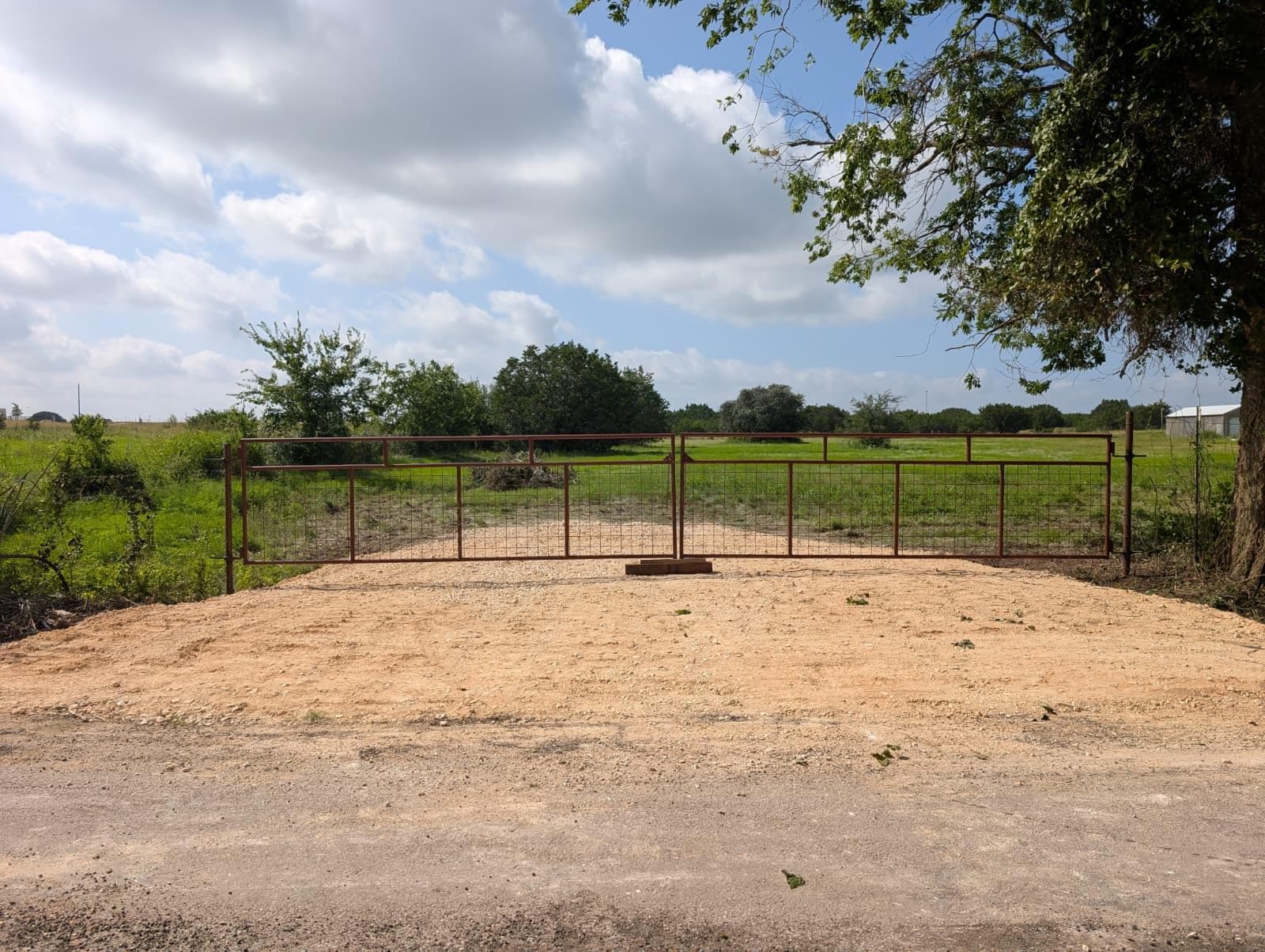 333  County Road 217 St