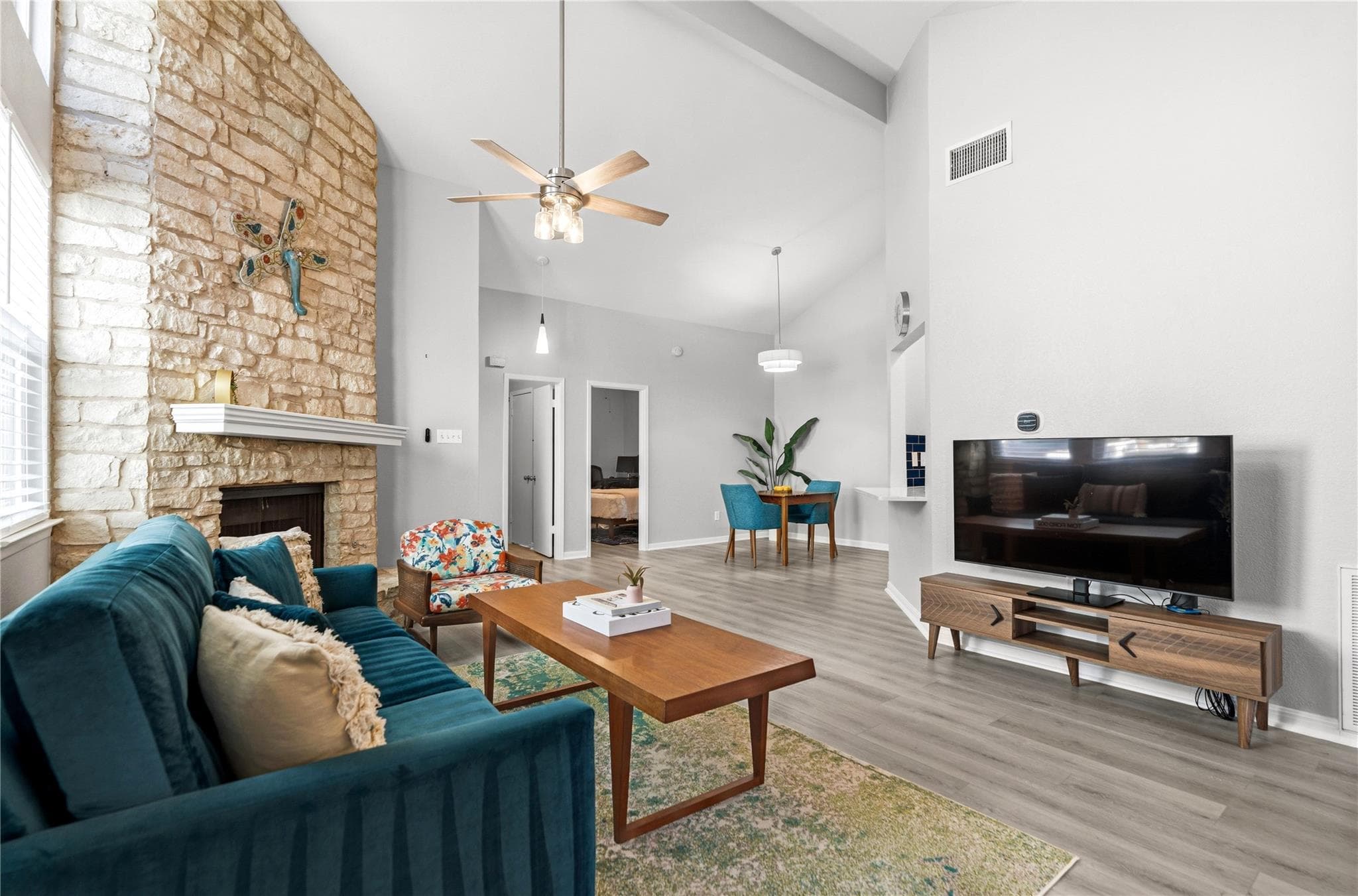 6501  Brush Country Rd  #137