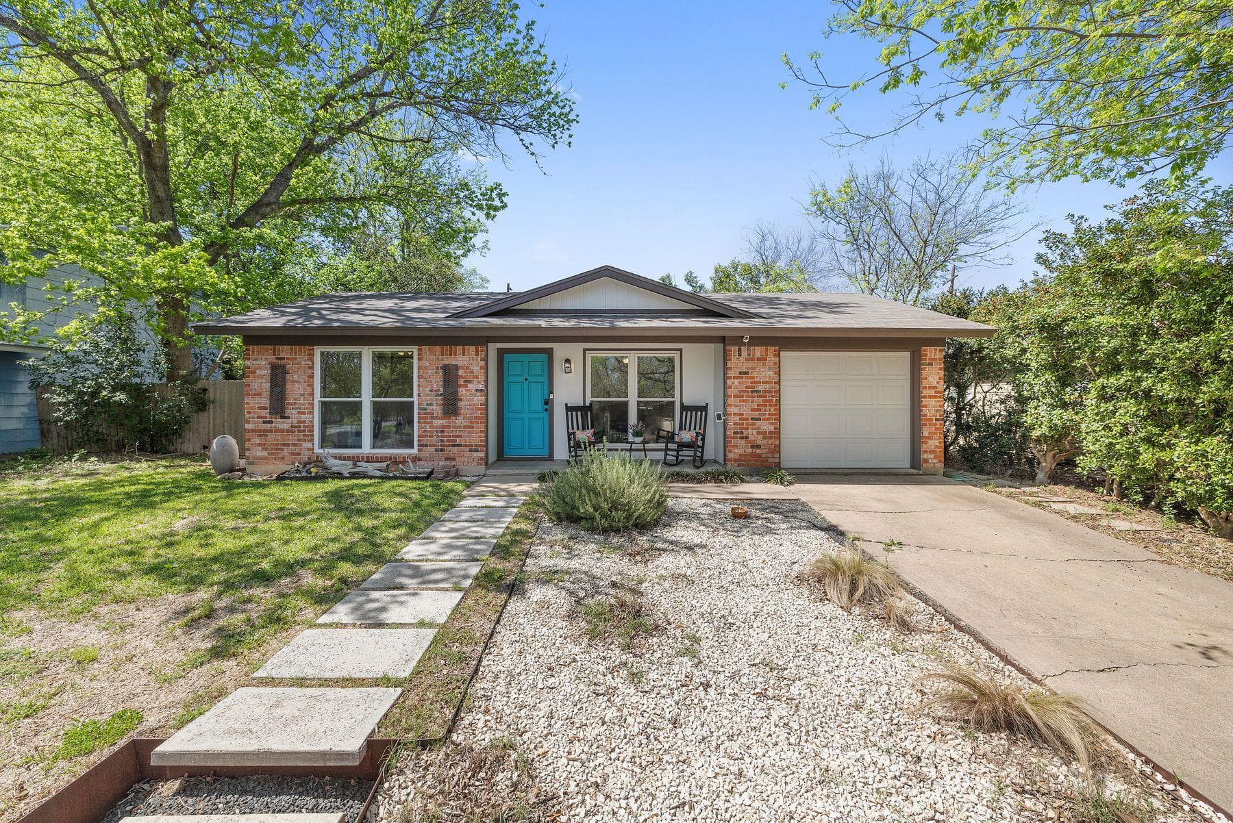 5304  Harvest Ln