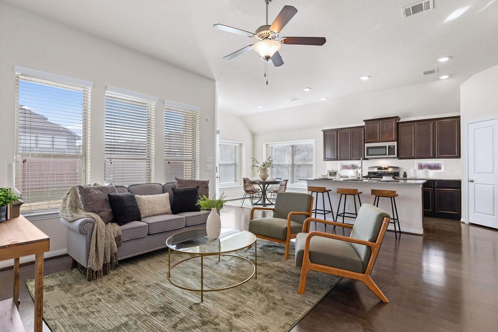 3307  Lauren Nicole Ln