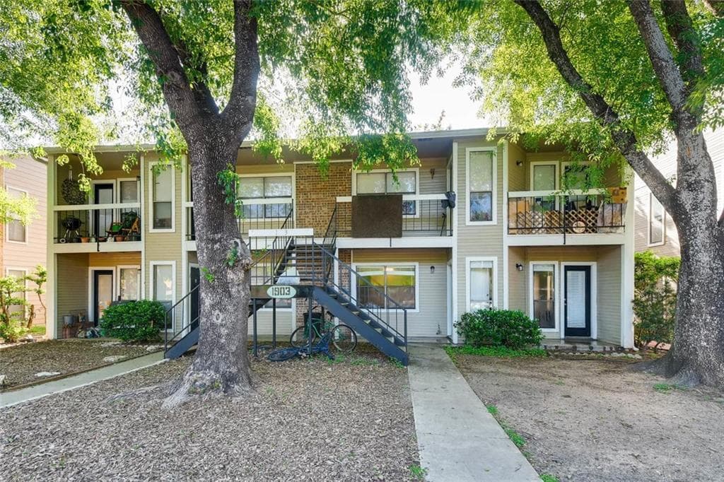 1903 W Loop None  #D
