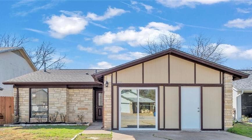 1800  Tamra Ct