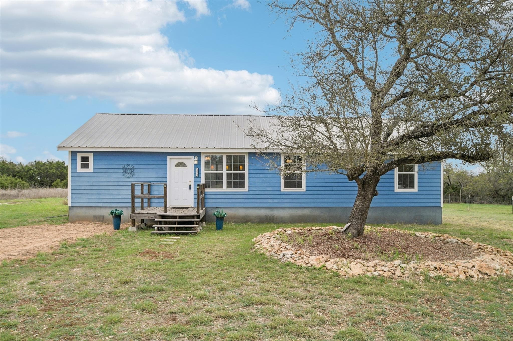 1470  Oak Grove Rd