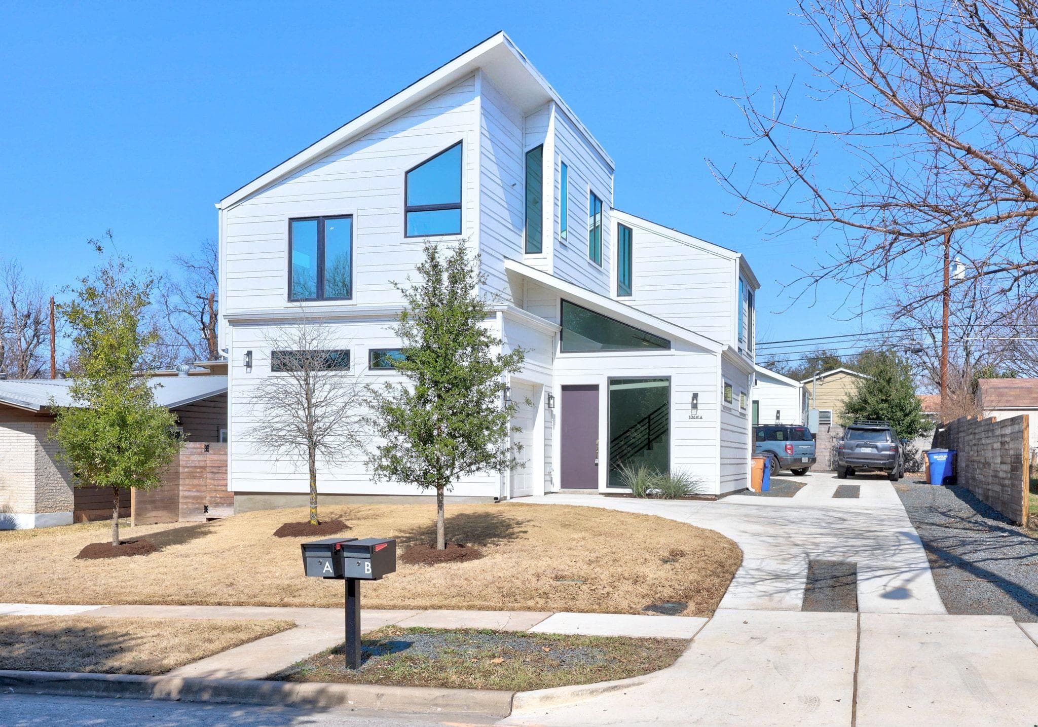 106 W CROSLIN St  #1