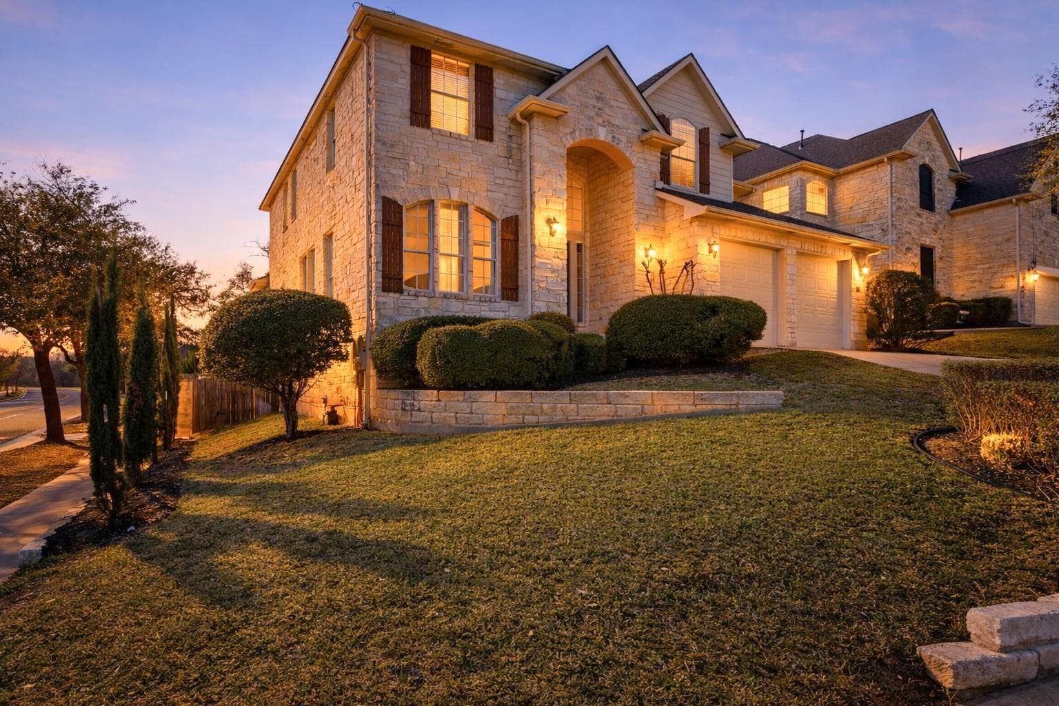 9400  Savannah Ridge Dr