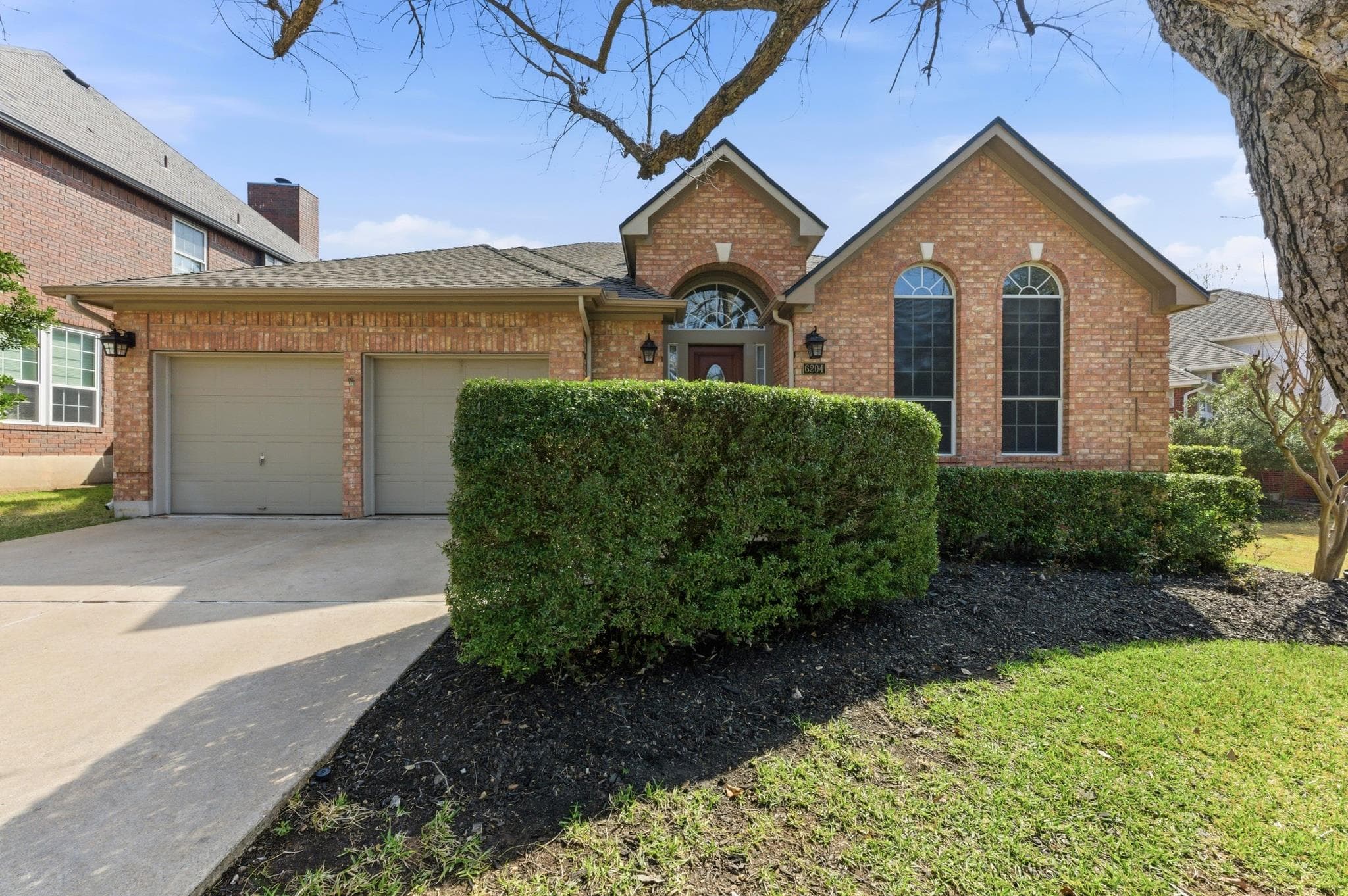 6204  Blanco River Pass