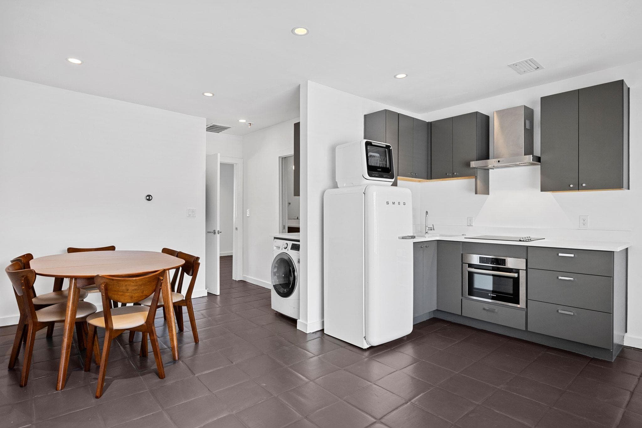 1200  Enfield Rd  #205