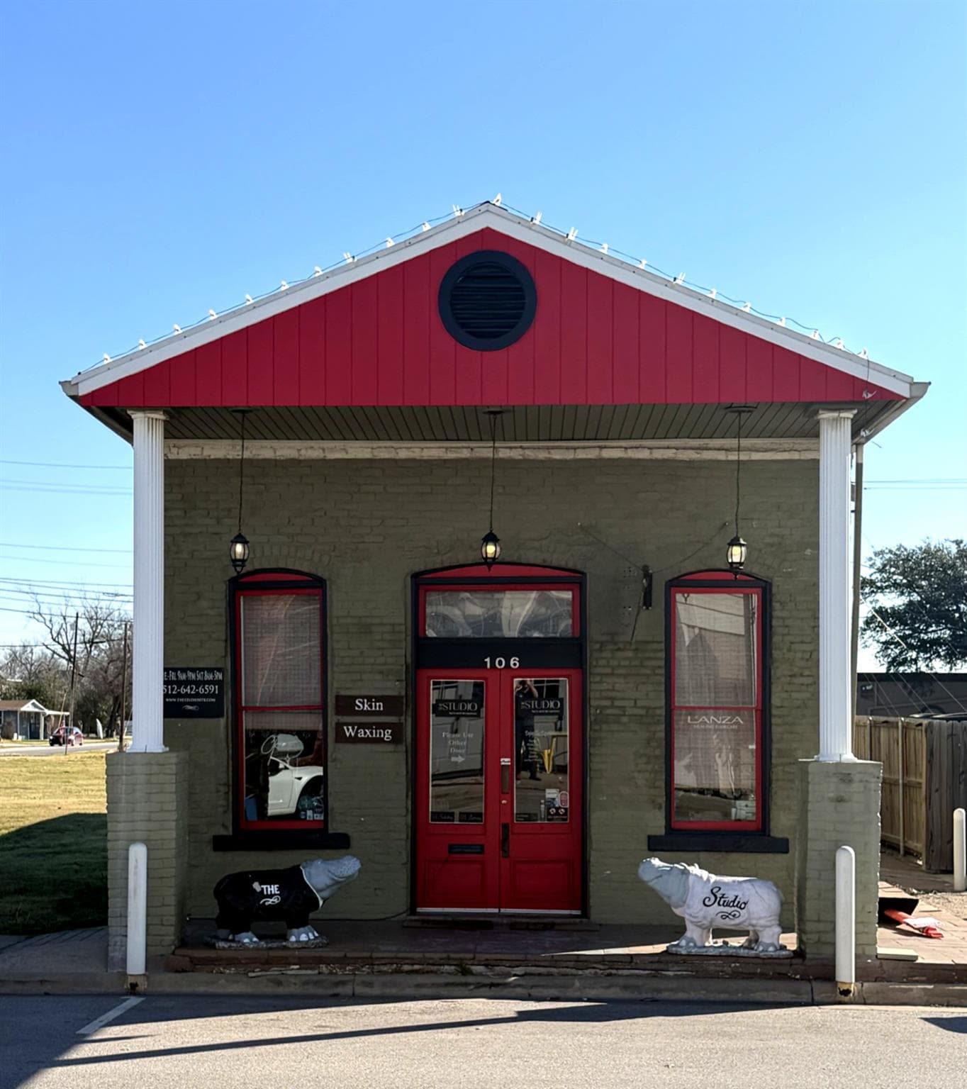106  East St