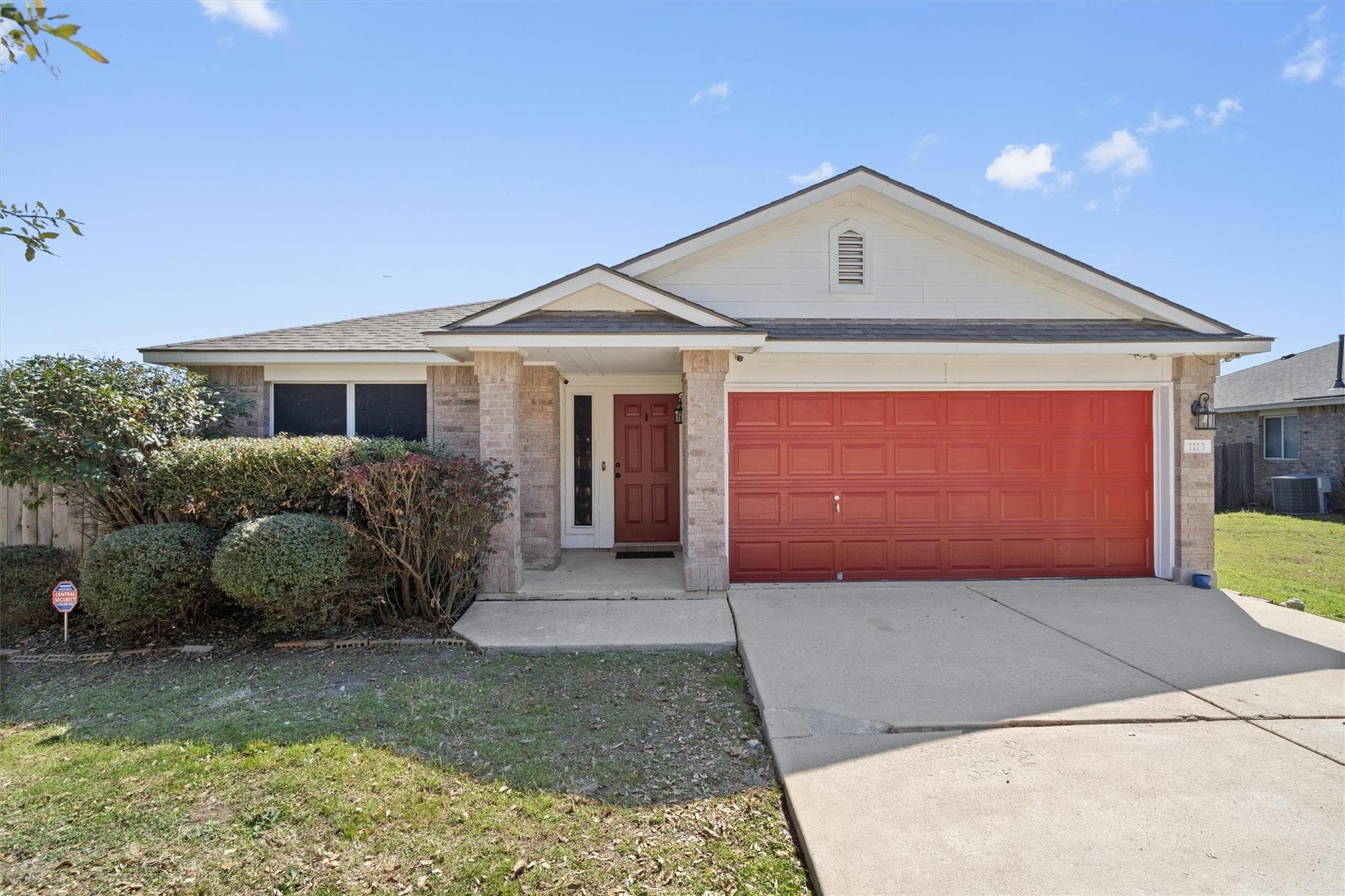 1113  Tudor House Rd