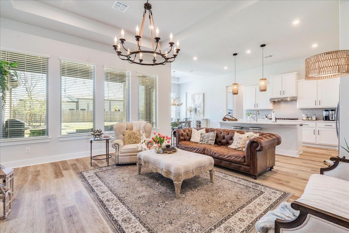 101  Lake Spring Cir