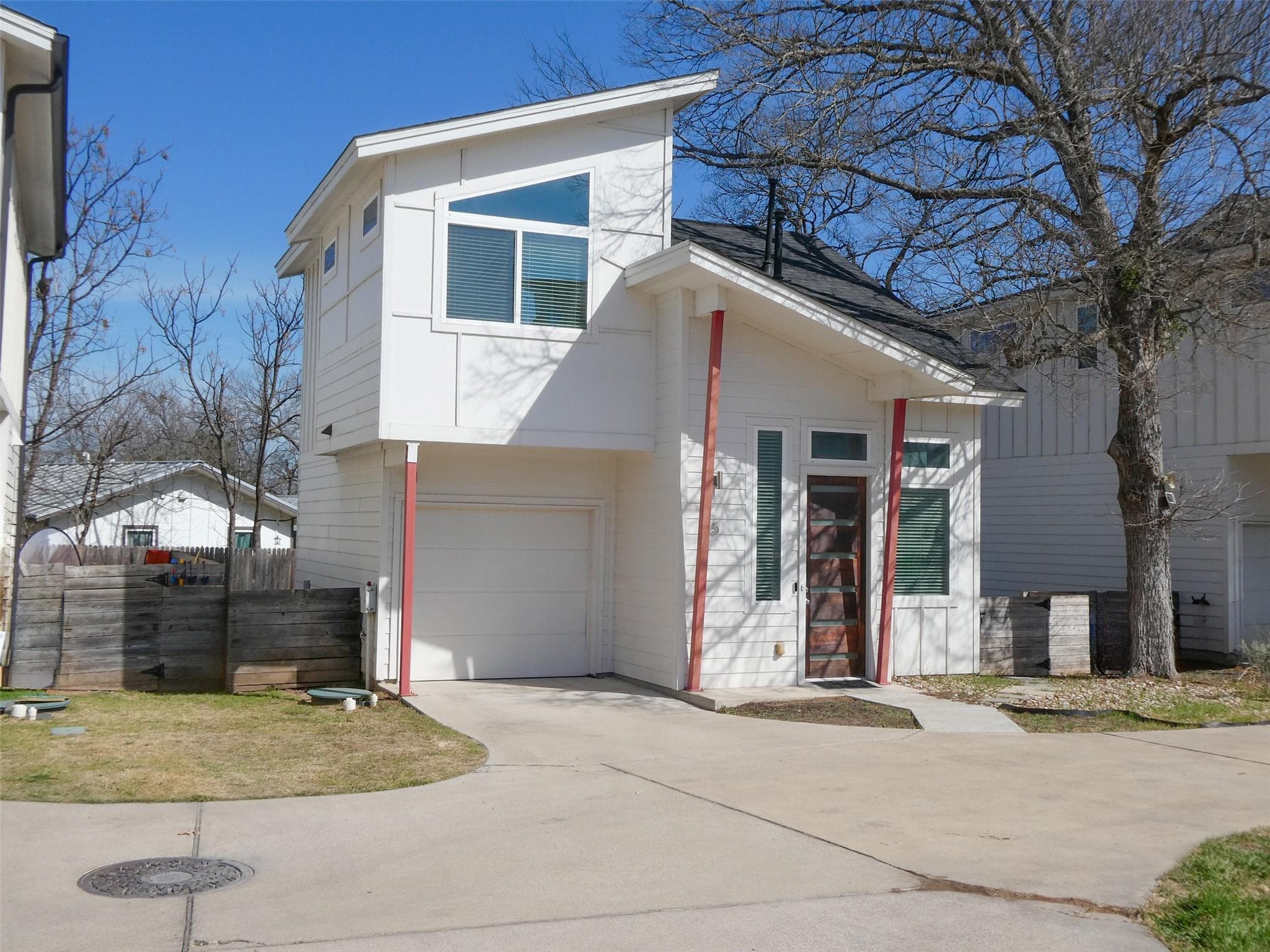 2512  WHELESS Ln  #5