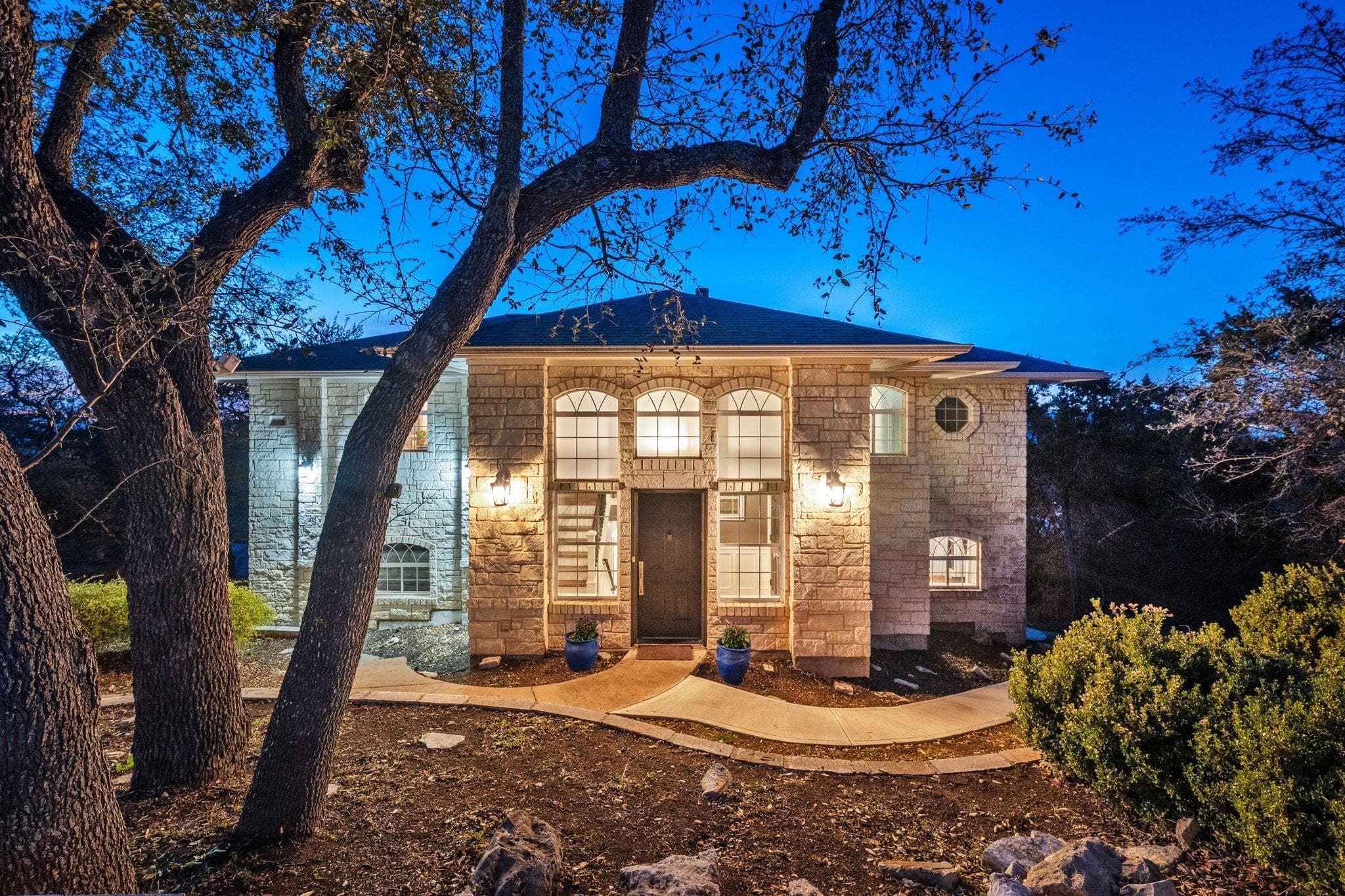 8414  Bronco Buster Trl