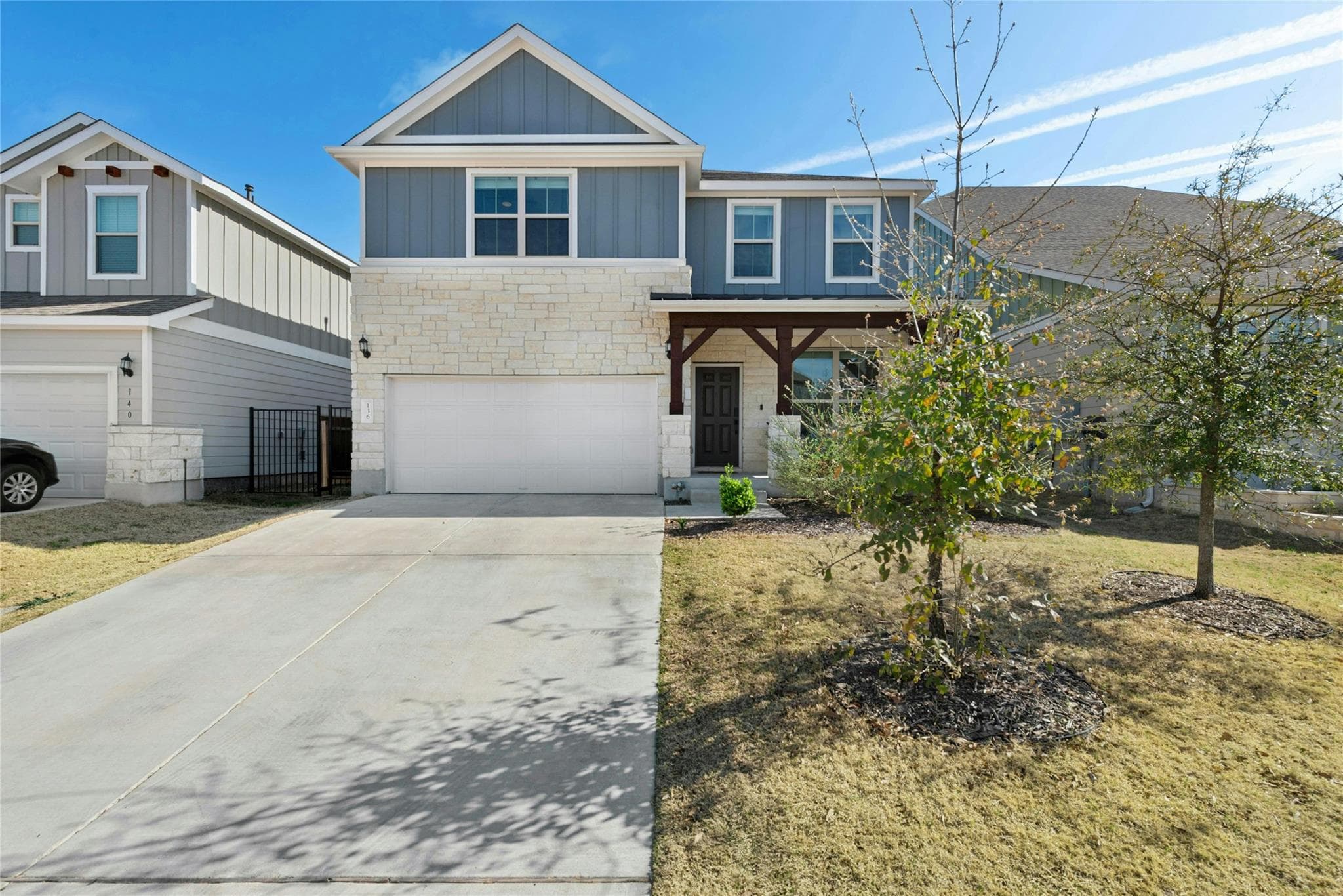 136  Banyon Dr