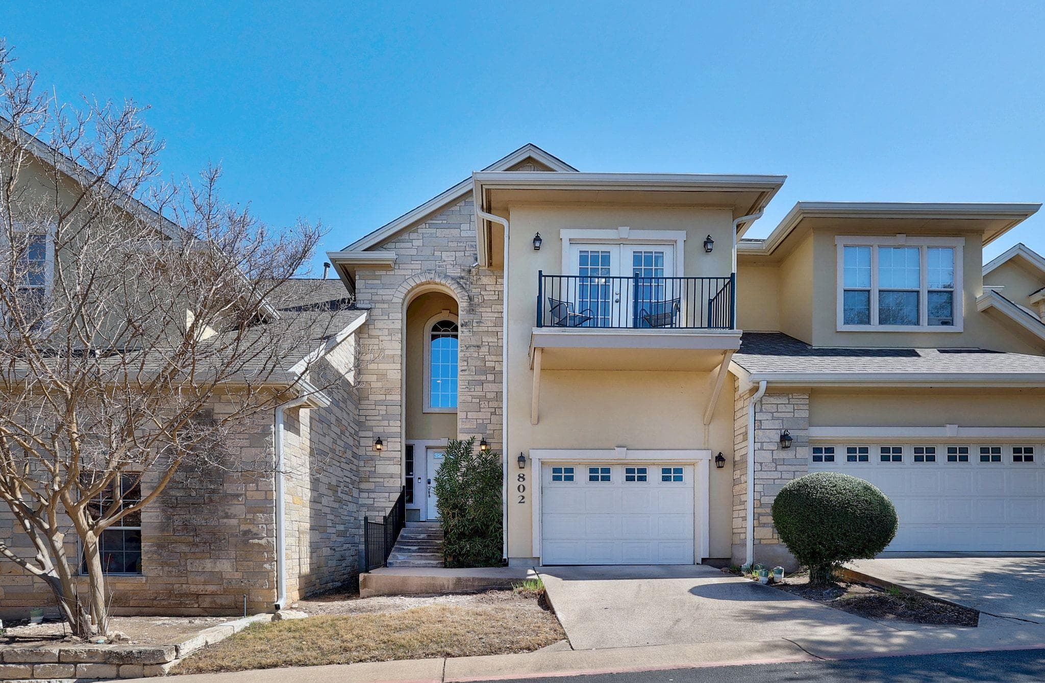 10300  Morado Cv  #802