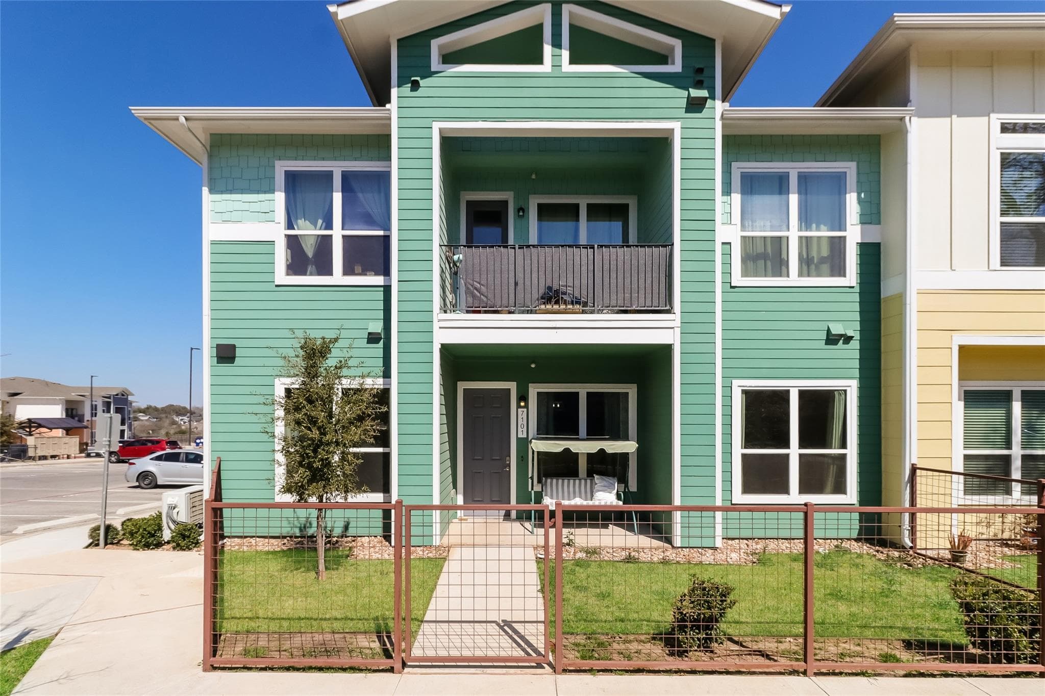 8601 W Gate Blvd  #7101