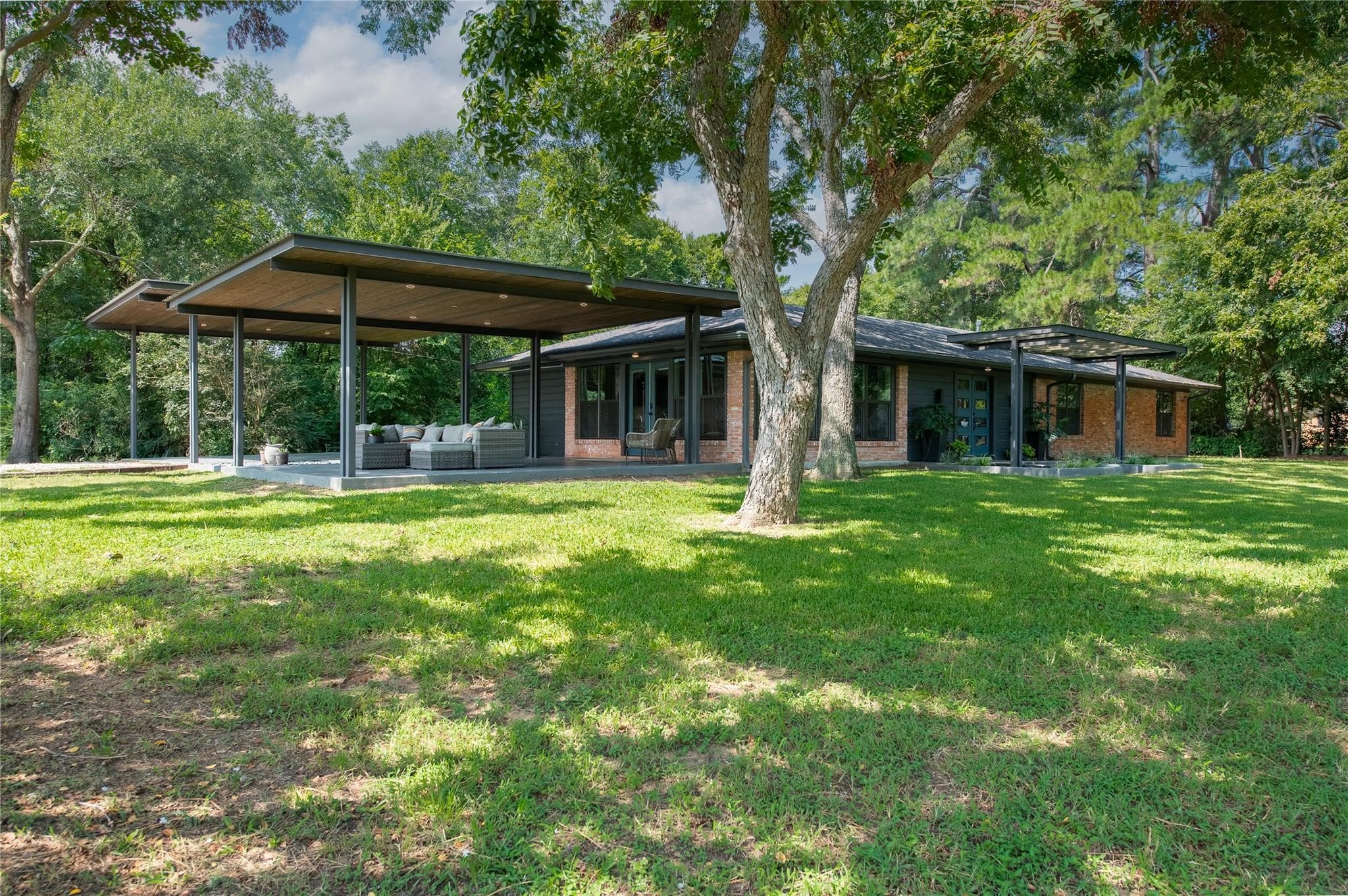 455 Post Oak Court Ct