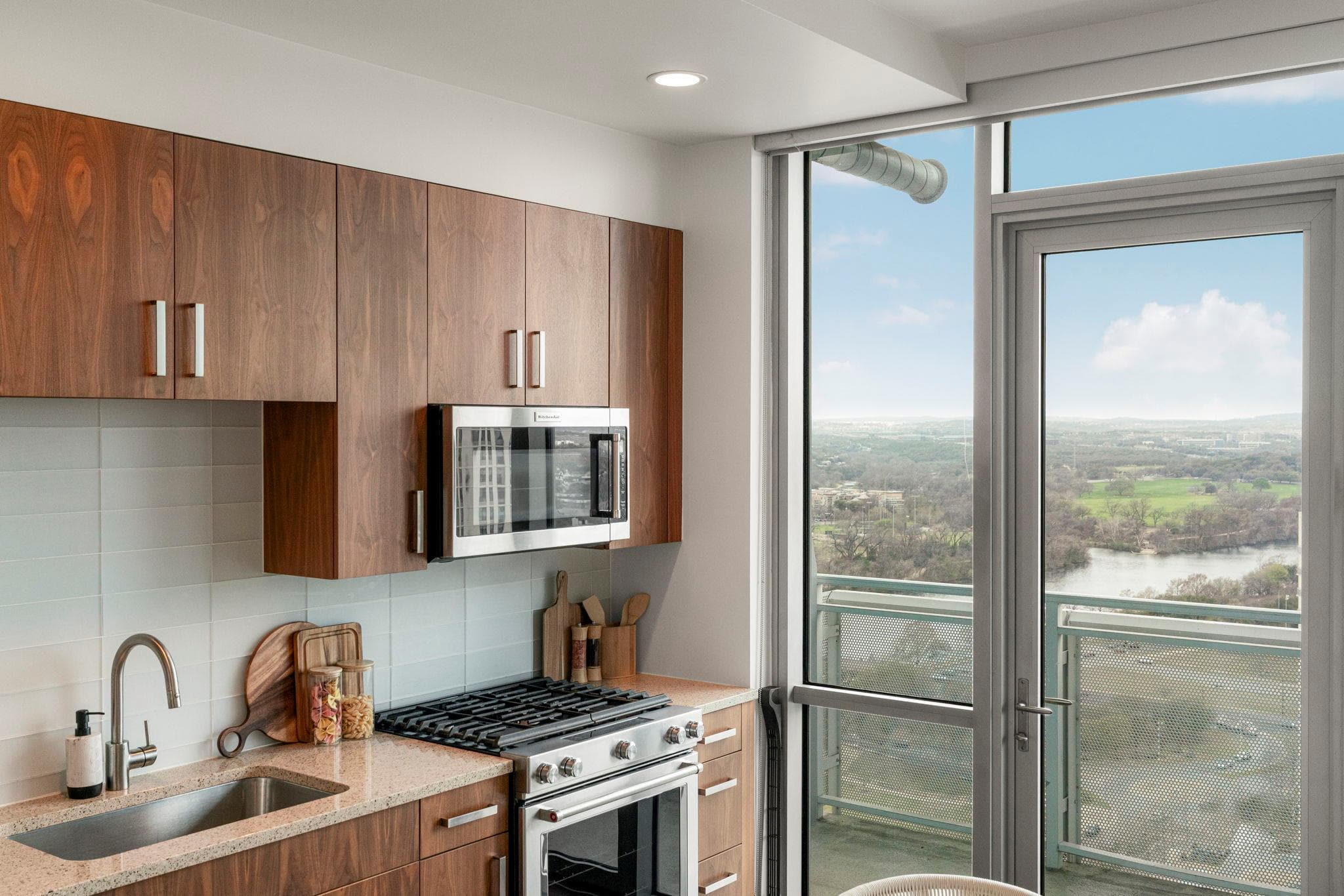 222  West Ave  #2204