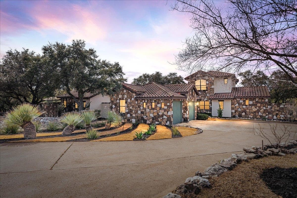 2808 & 2804  Fall Creek Estates Dr