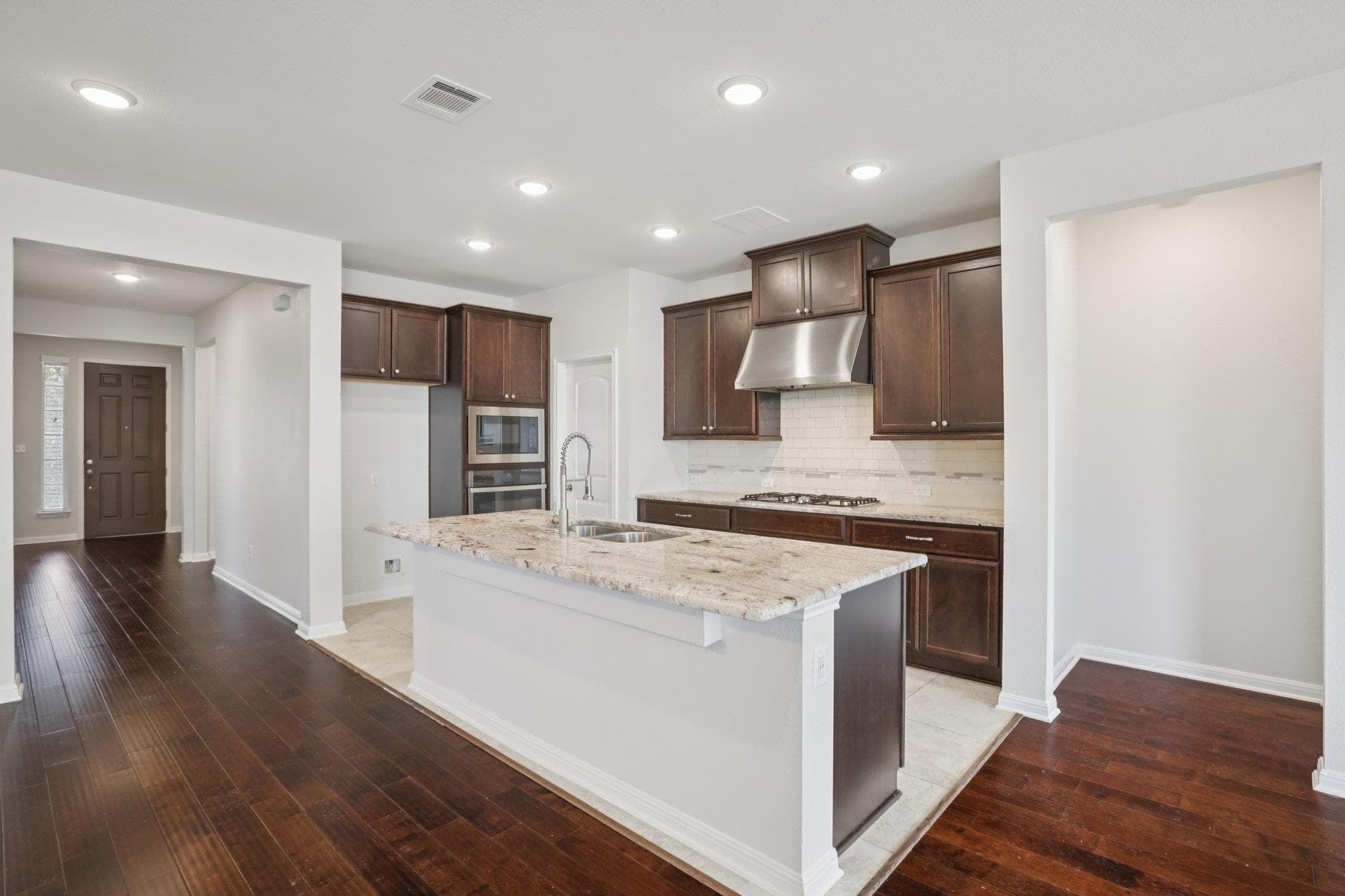 3141  Pale Rider Pass