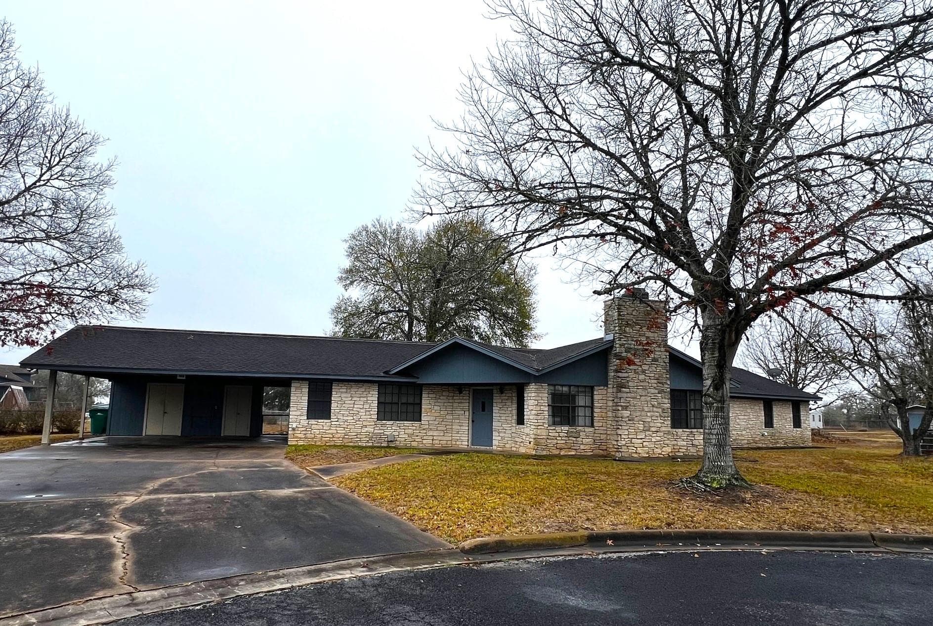 180  Steven Ct