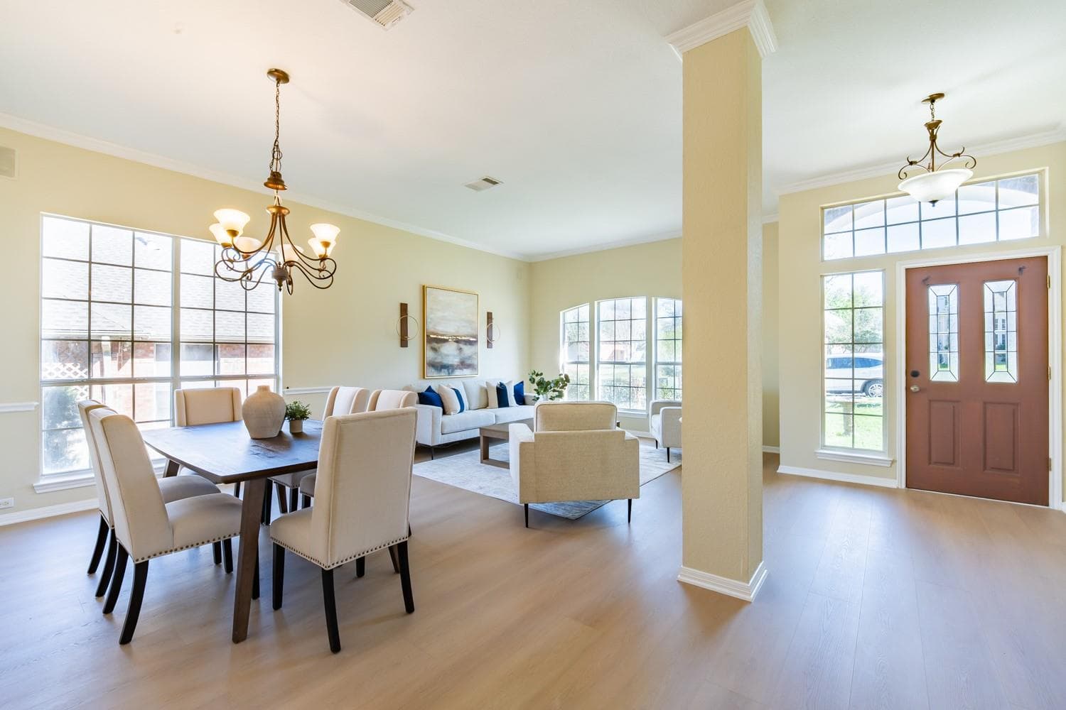 10204  Andora Dr