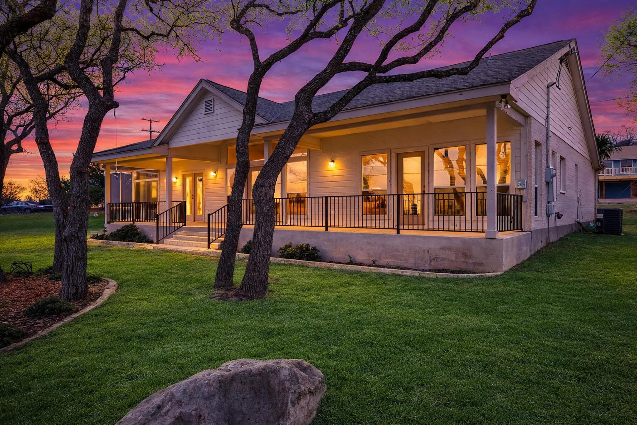 21002  Boggy Ford Rd