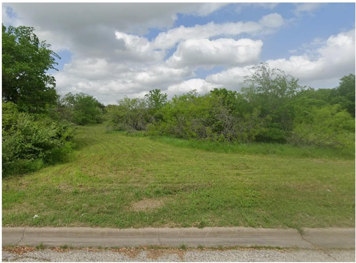 TBD Lot 1 W Boundary St