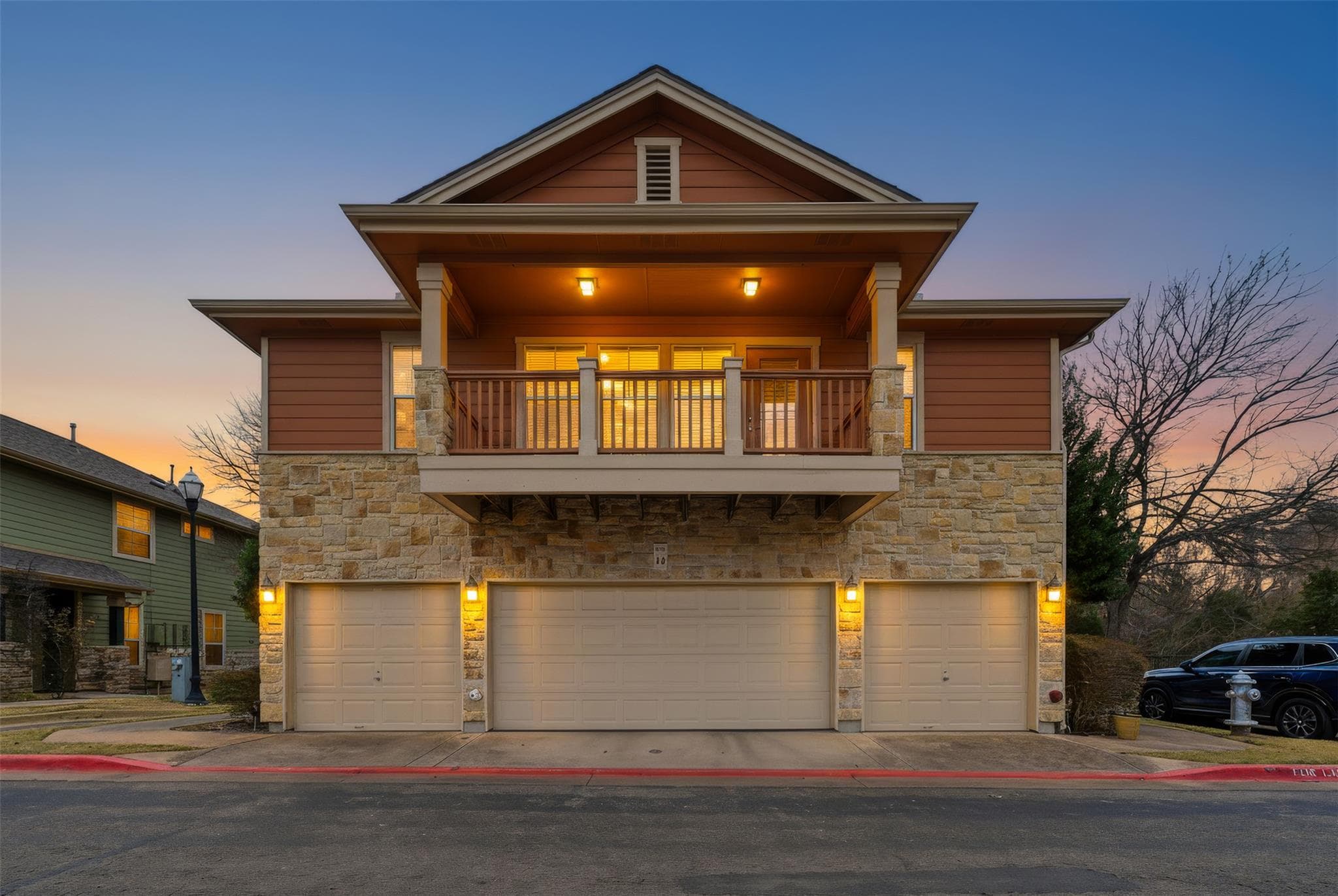 1481  Old Settlers Blvd  #1401