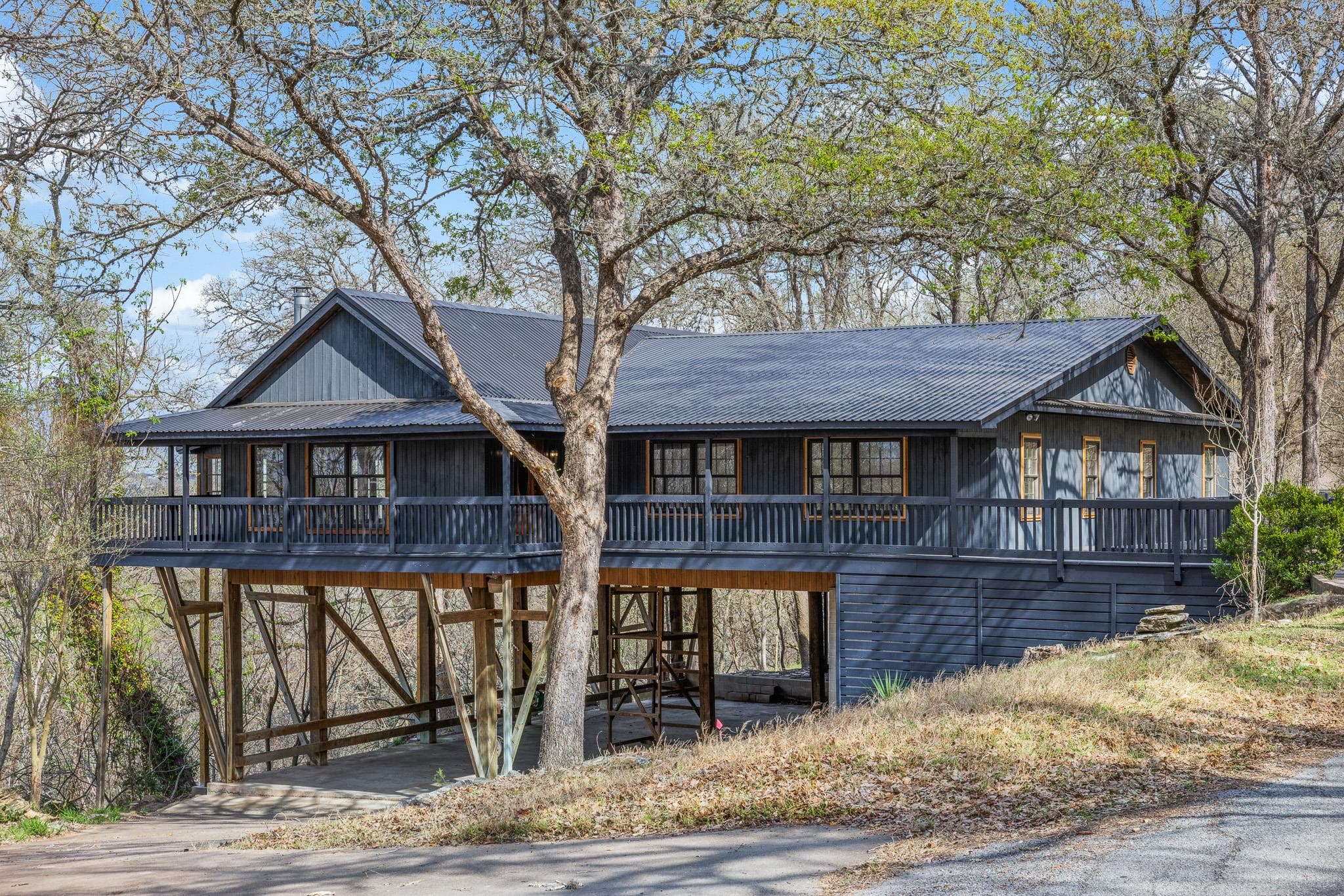 316  Valley View Dr