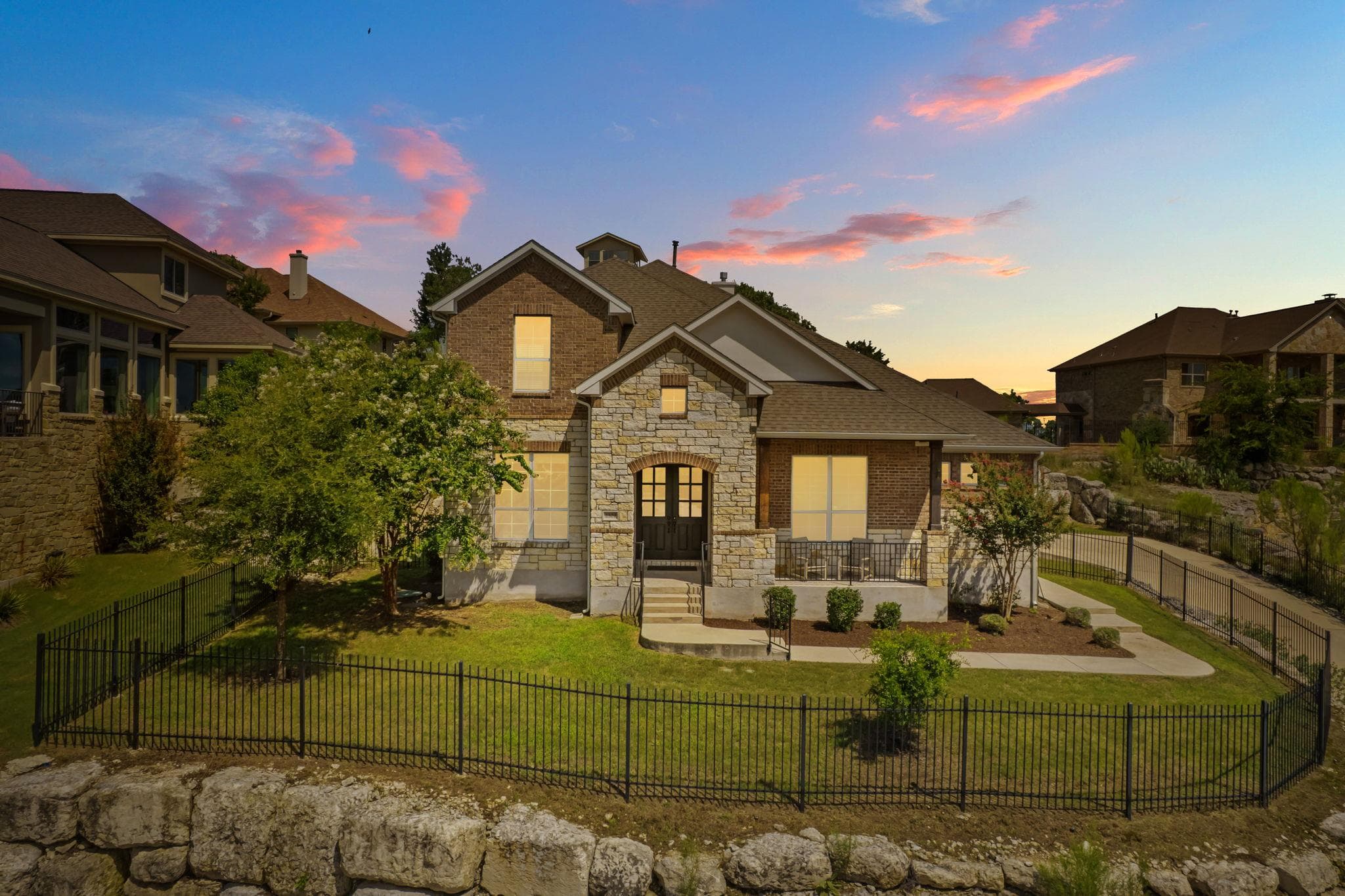 2304  Arroyo Grande None