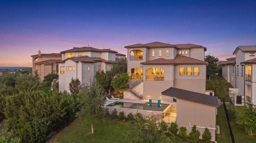 206  Majestic Arroyo Way