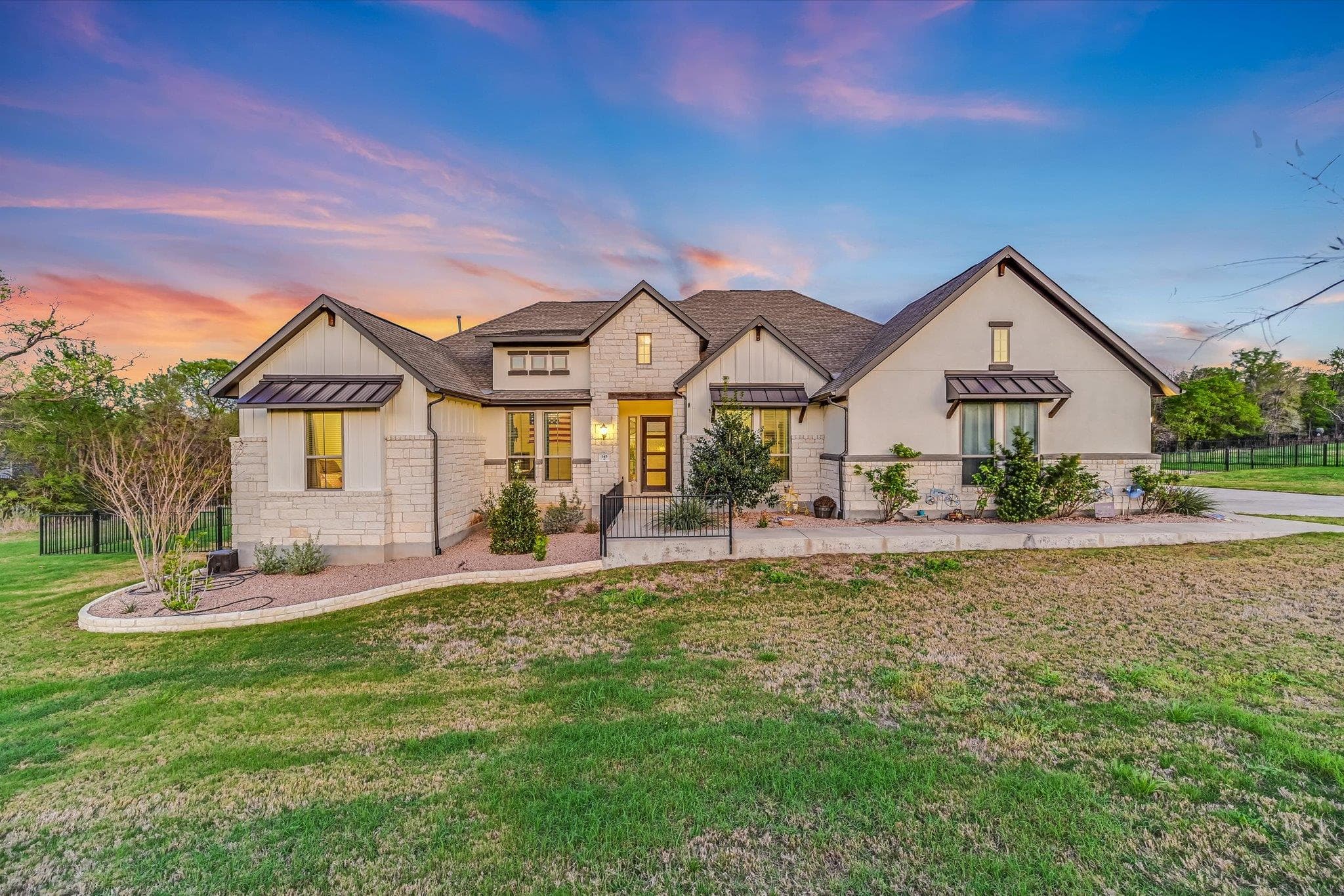 145  DOUBLE EAGLE RANCH Dr