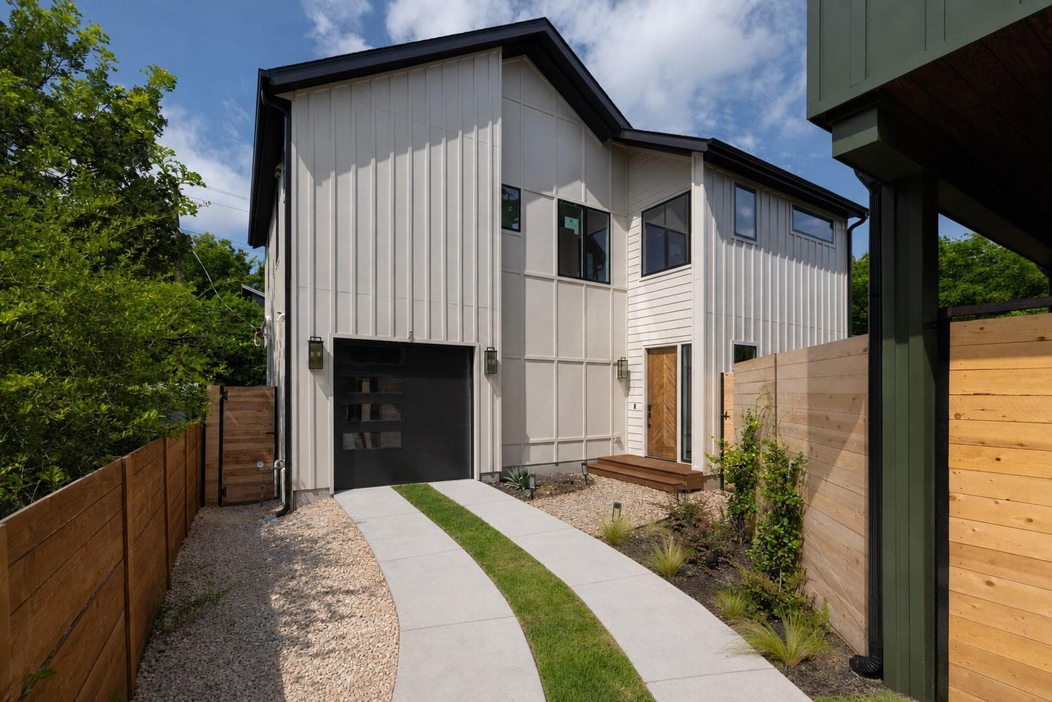 309  Franklin Blvd  #2