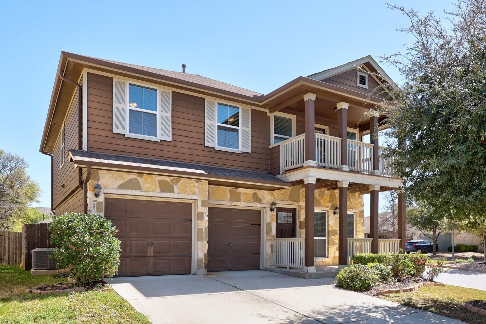 8601  Rock Pigeon Dr