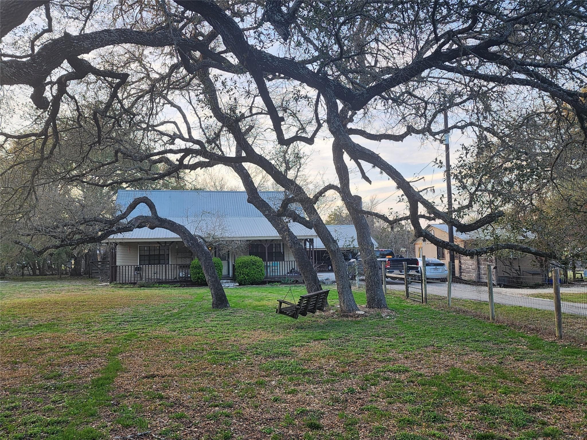 200  Little Barton Dr