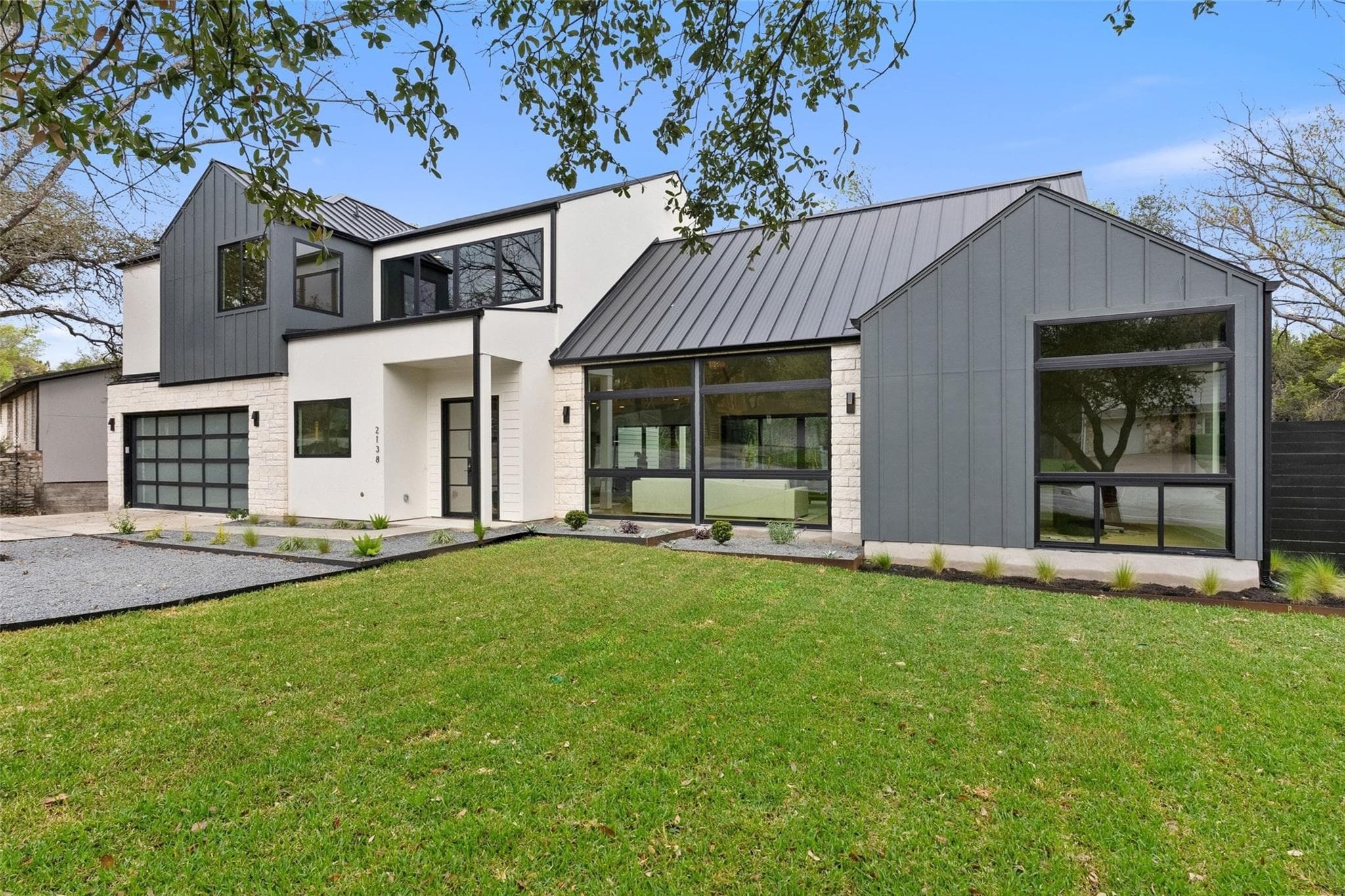 2138  Barton Hills Dr