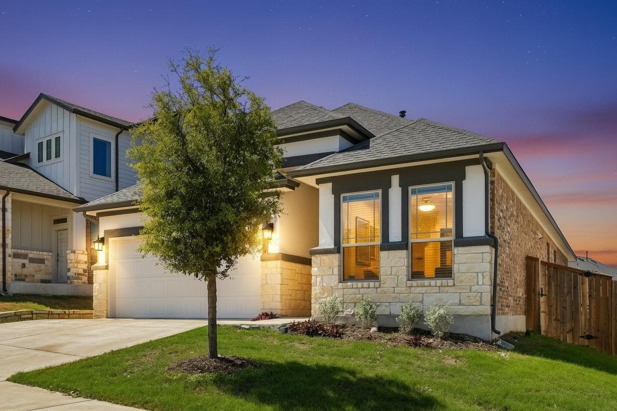 12704  Bloomington Dr
