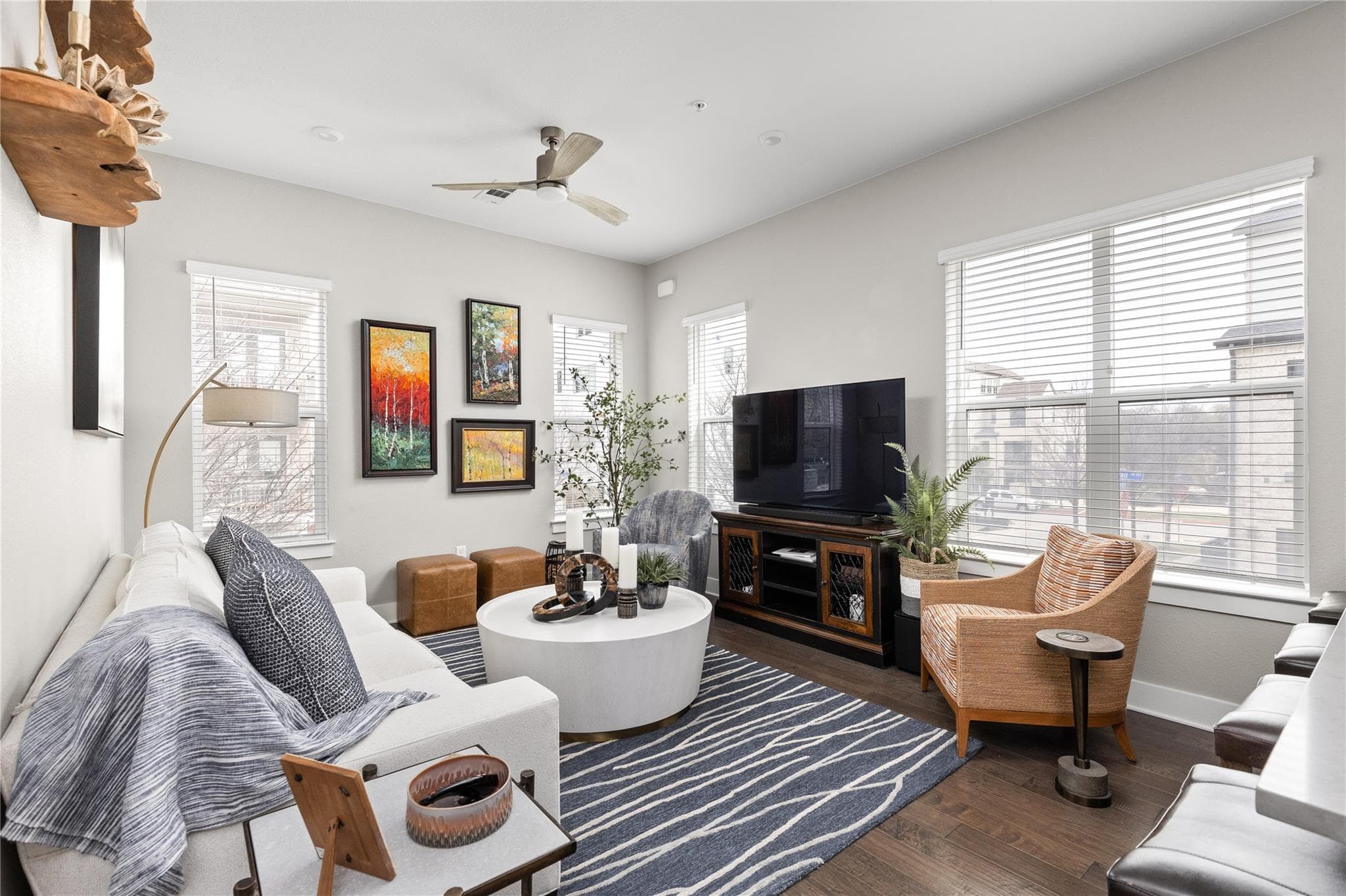 4325  Jackson Ave  #2105