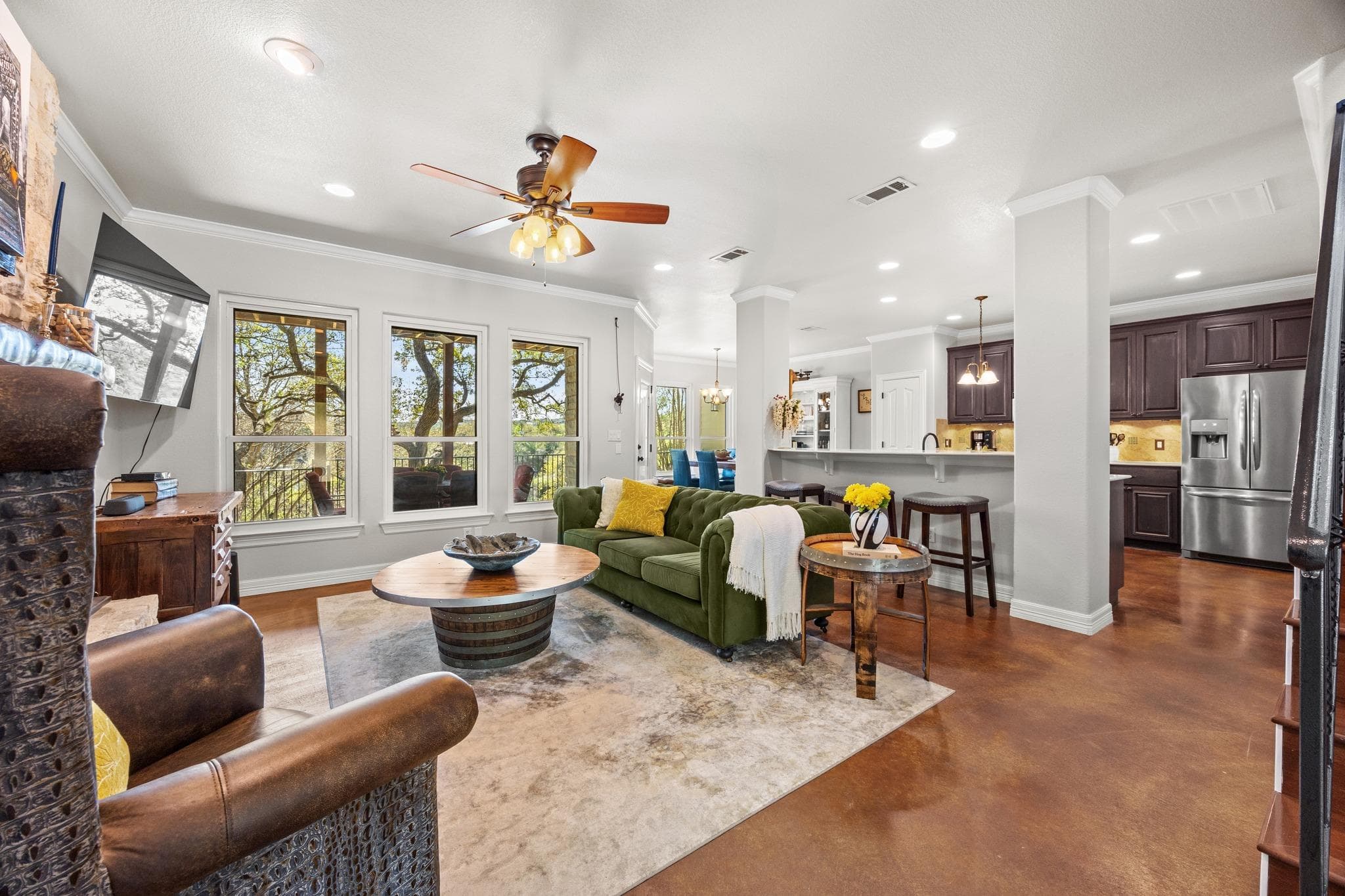 615  Cat Hollow Club Dr  #A