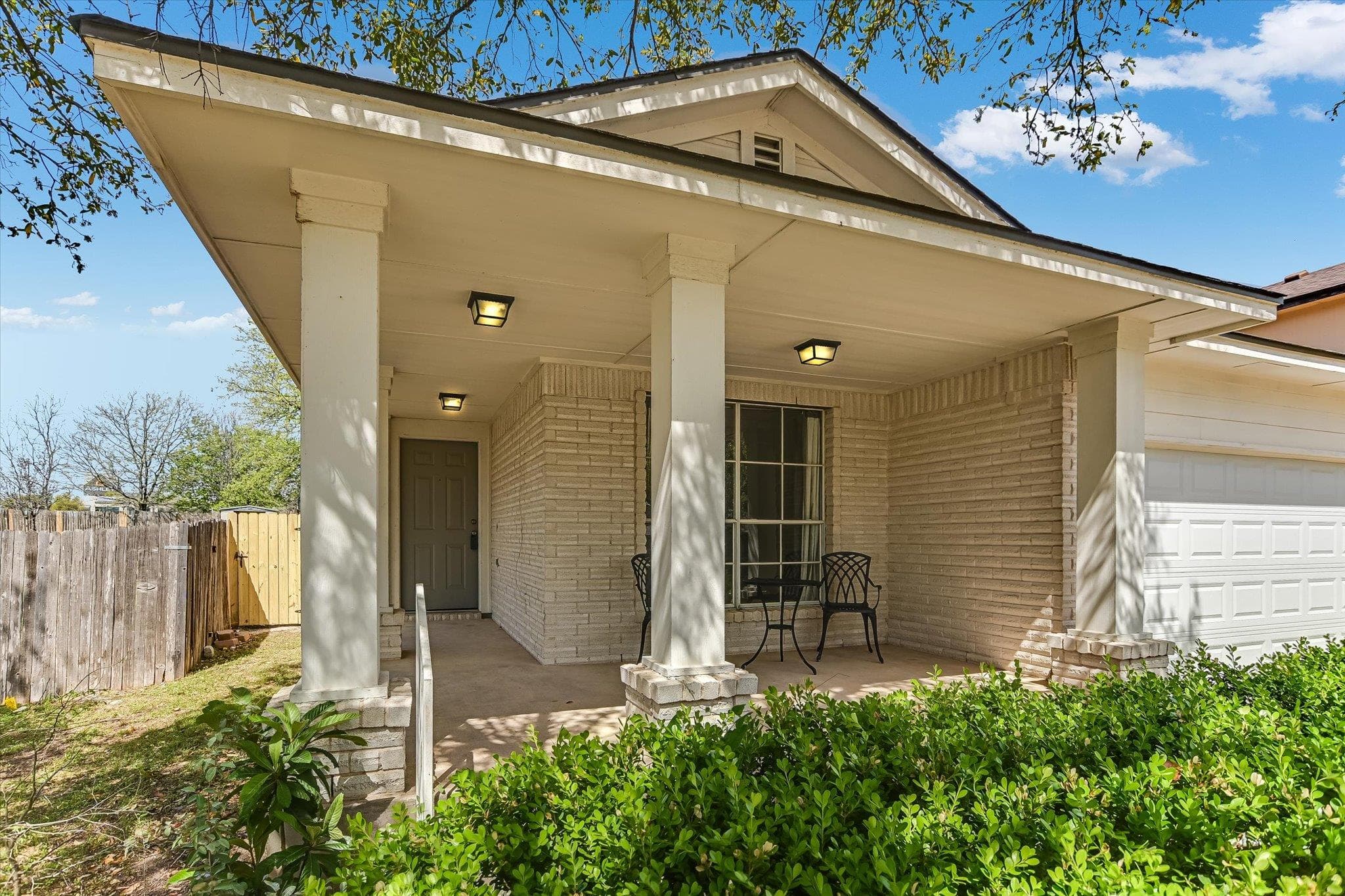 1520  Miss Allisons Way