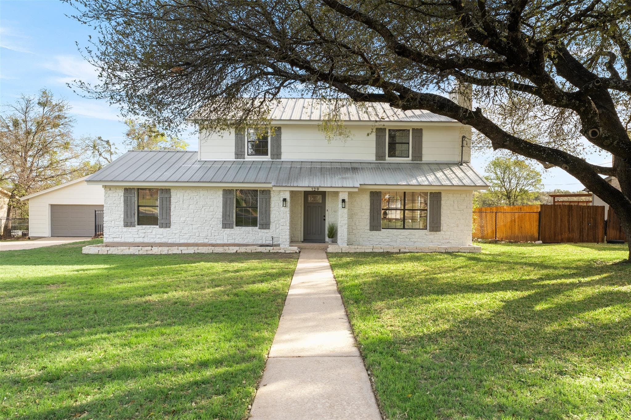 129  Ridgecrest Rd