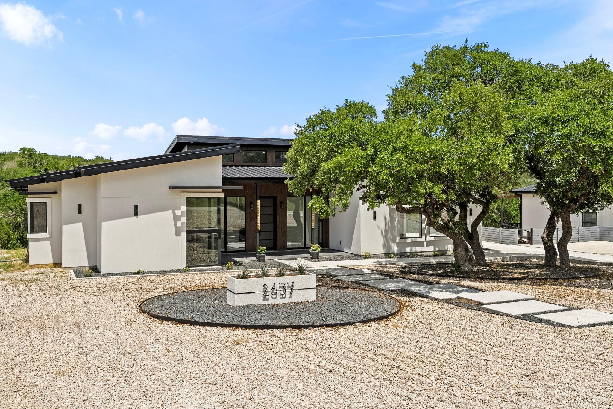 2637  Campestres None