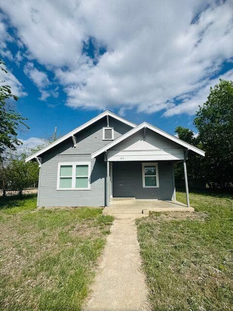 100 N Brazos St